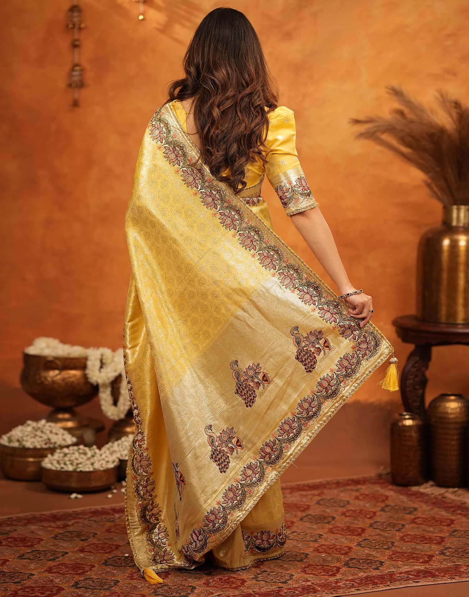Light Yellow Silk Woven Embroidery Stone Work Banarasi Saree - Image 7
