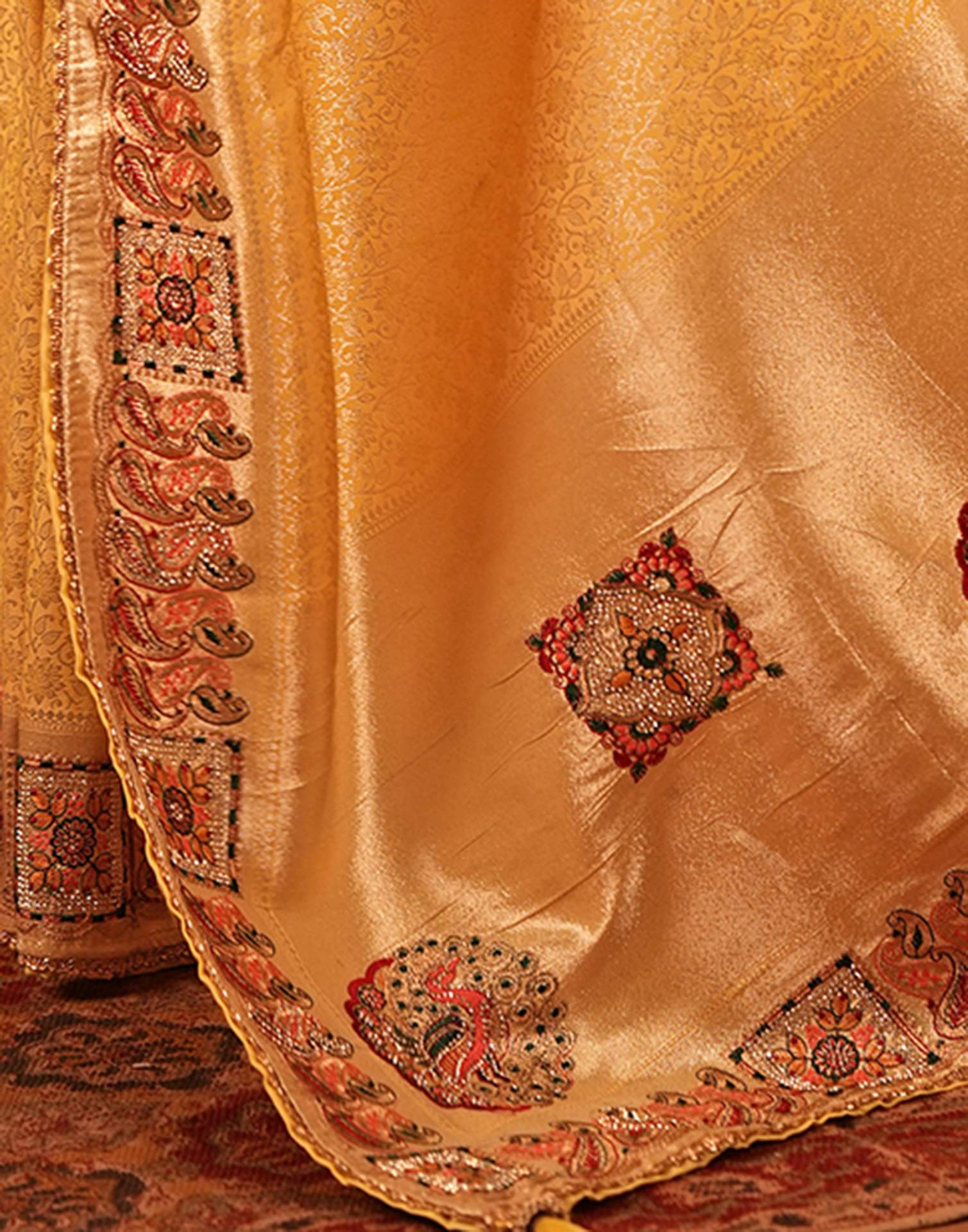 Light Yellow Silk Woven Embroidery Stone Work Banarasi Saree - Image 10