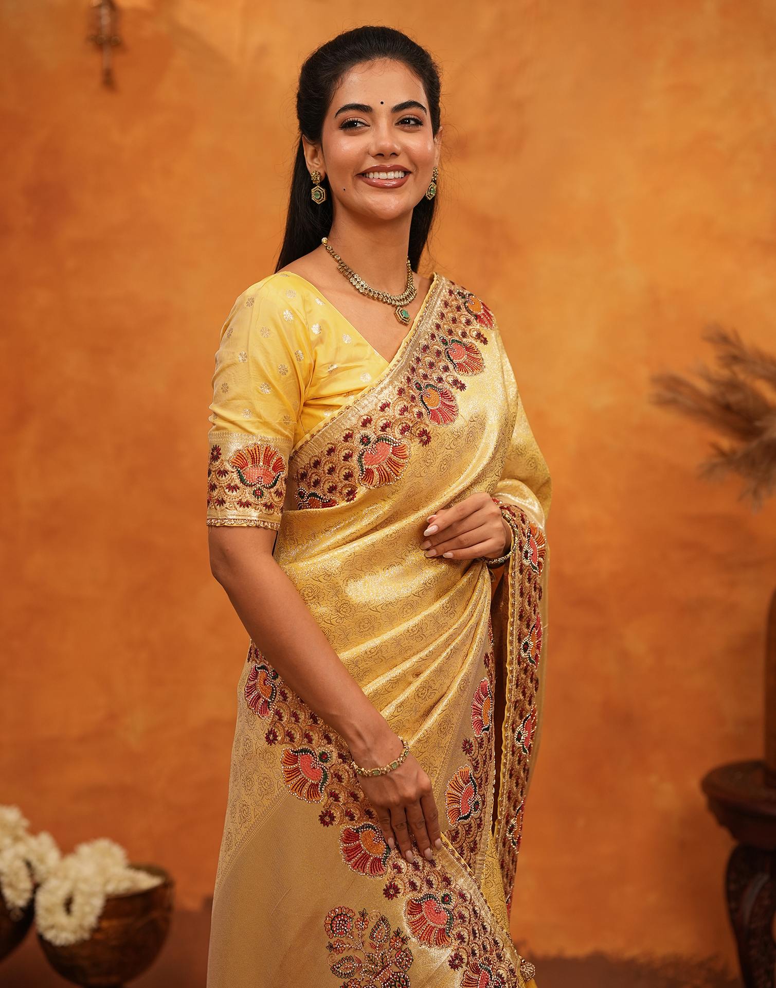 Light Yellow Silk Woven Embroidery Stone Work Banarasi Saree - Image 8