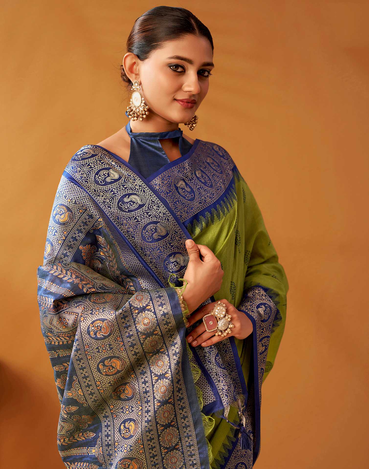 Lime Green Silk Woven Kanjivaram Saree - Image 3