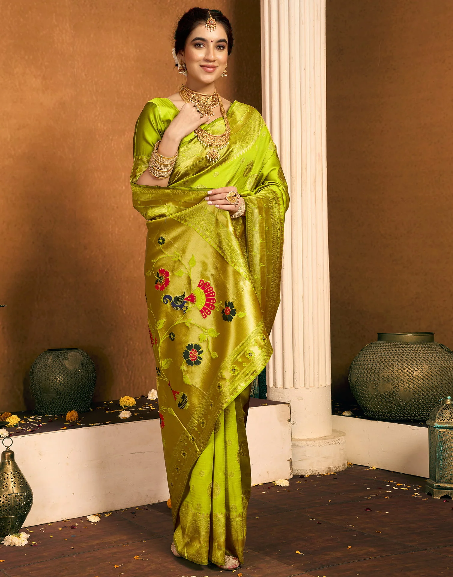 Green Silk Woven Paithani Saree - Image 4