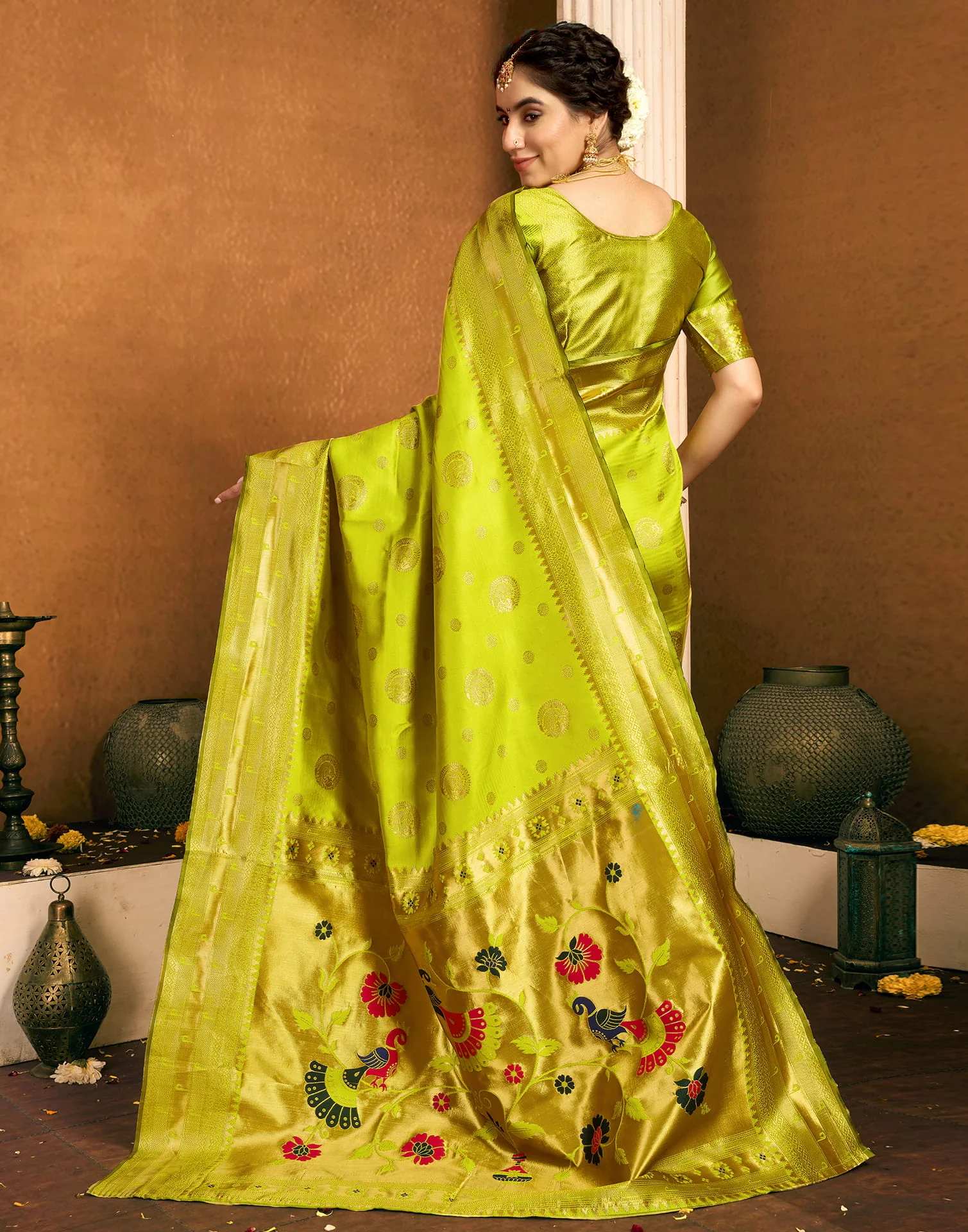 Green Silk Woven Paithani Saree - Image 6