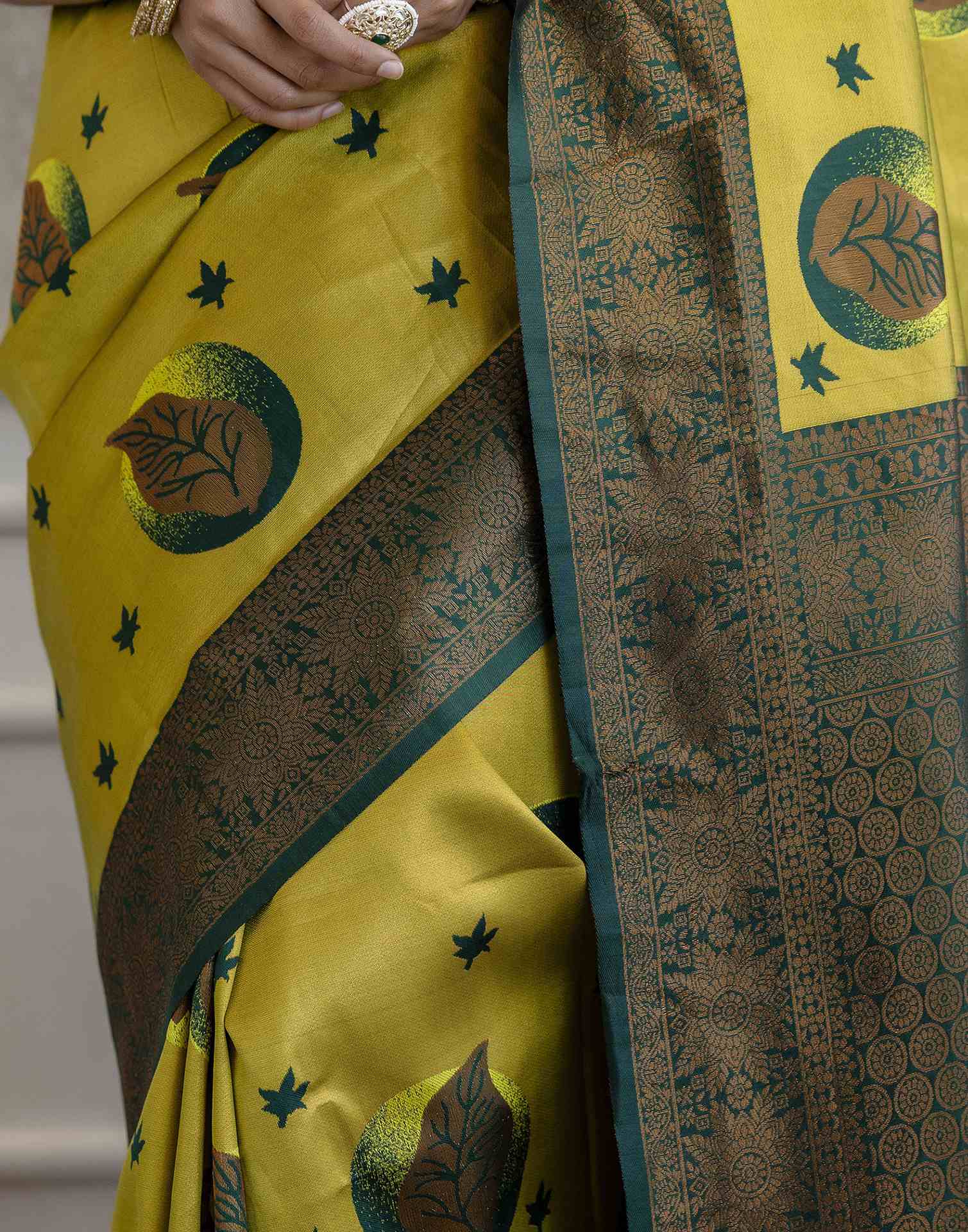 Lime Green Silk Woven Banarasi Saree - Image 12