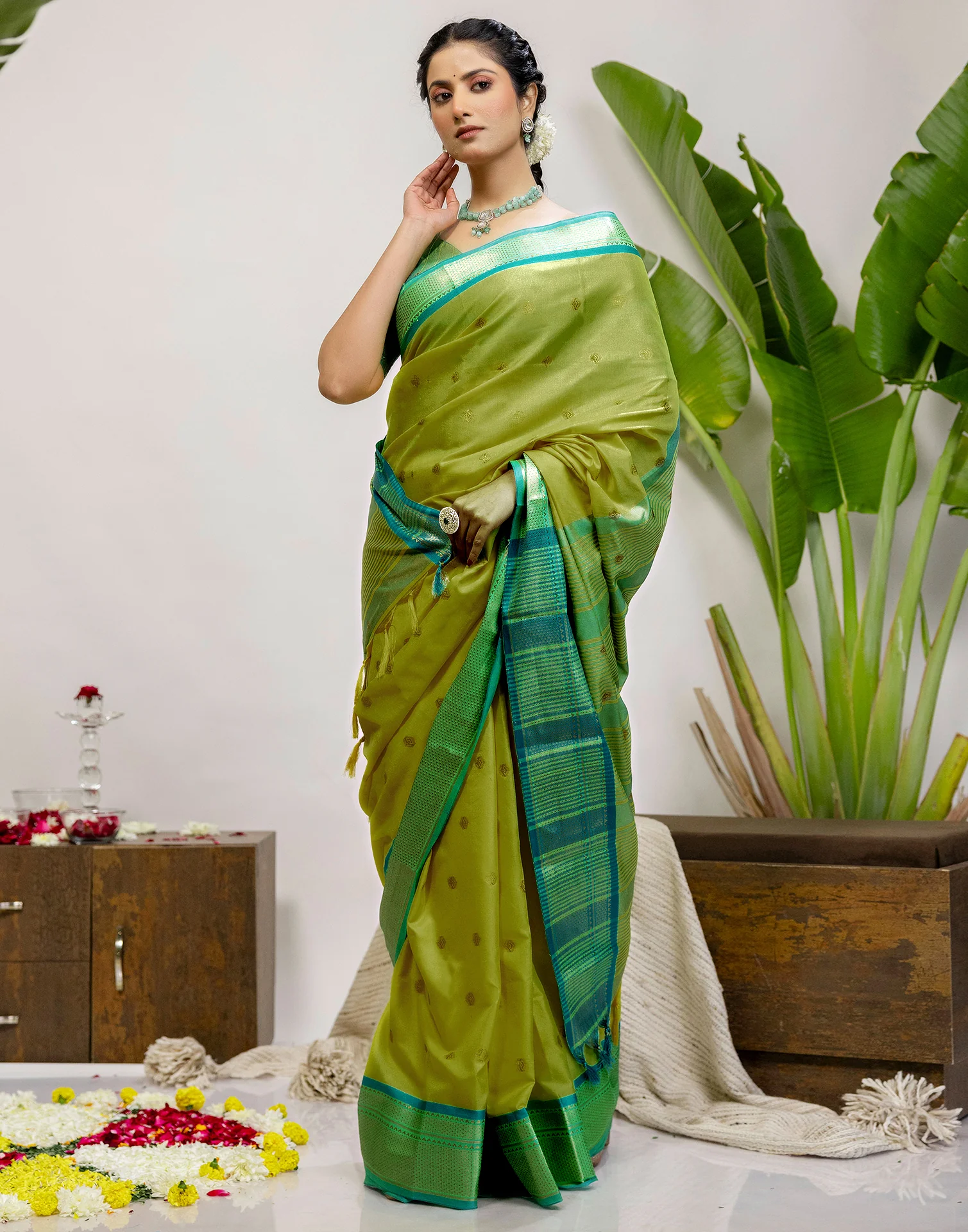 Lime Green Silk Woven Kanjivaram Saree - Image 9