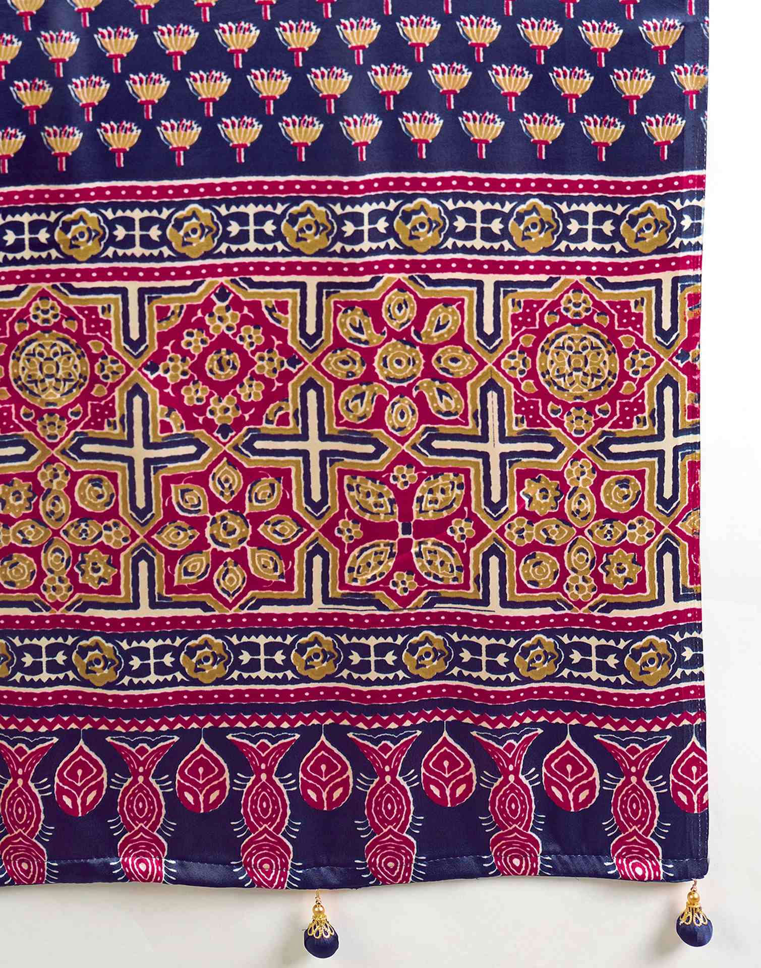 Magenta Satin Printed Saree - Image 9