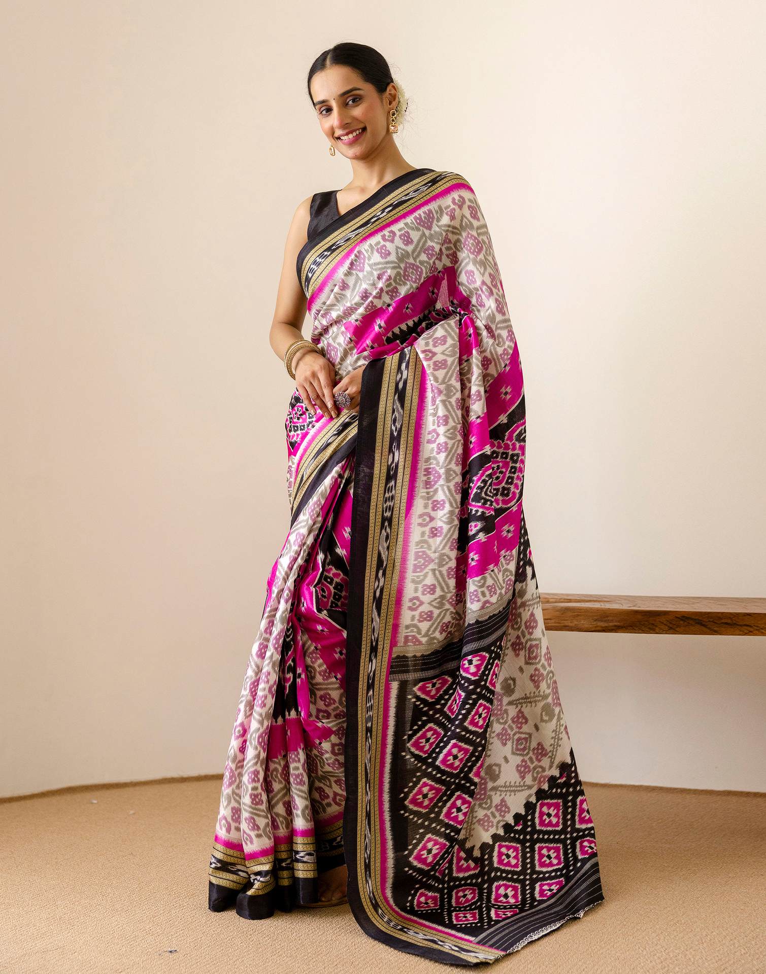 Magenta Silk Printed Saree - Image 9