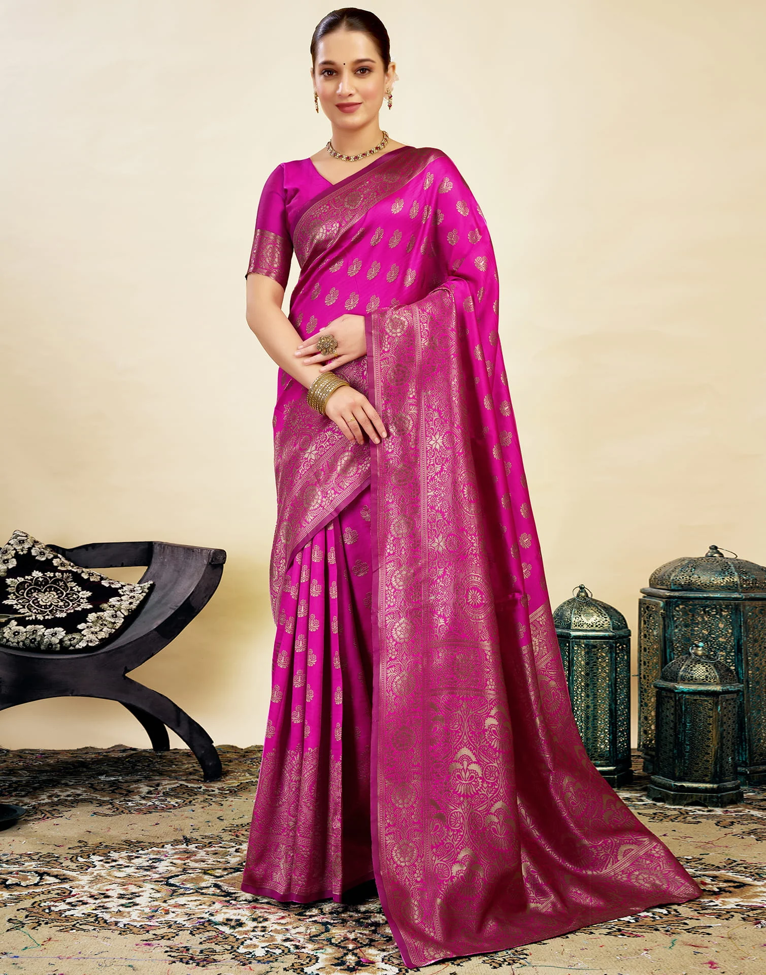 Pink Silk Blend Woven Banarasi Saree - Image 8