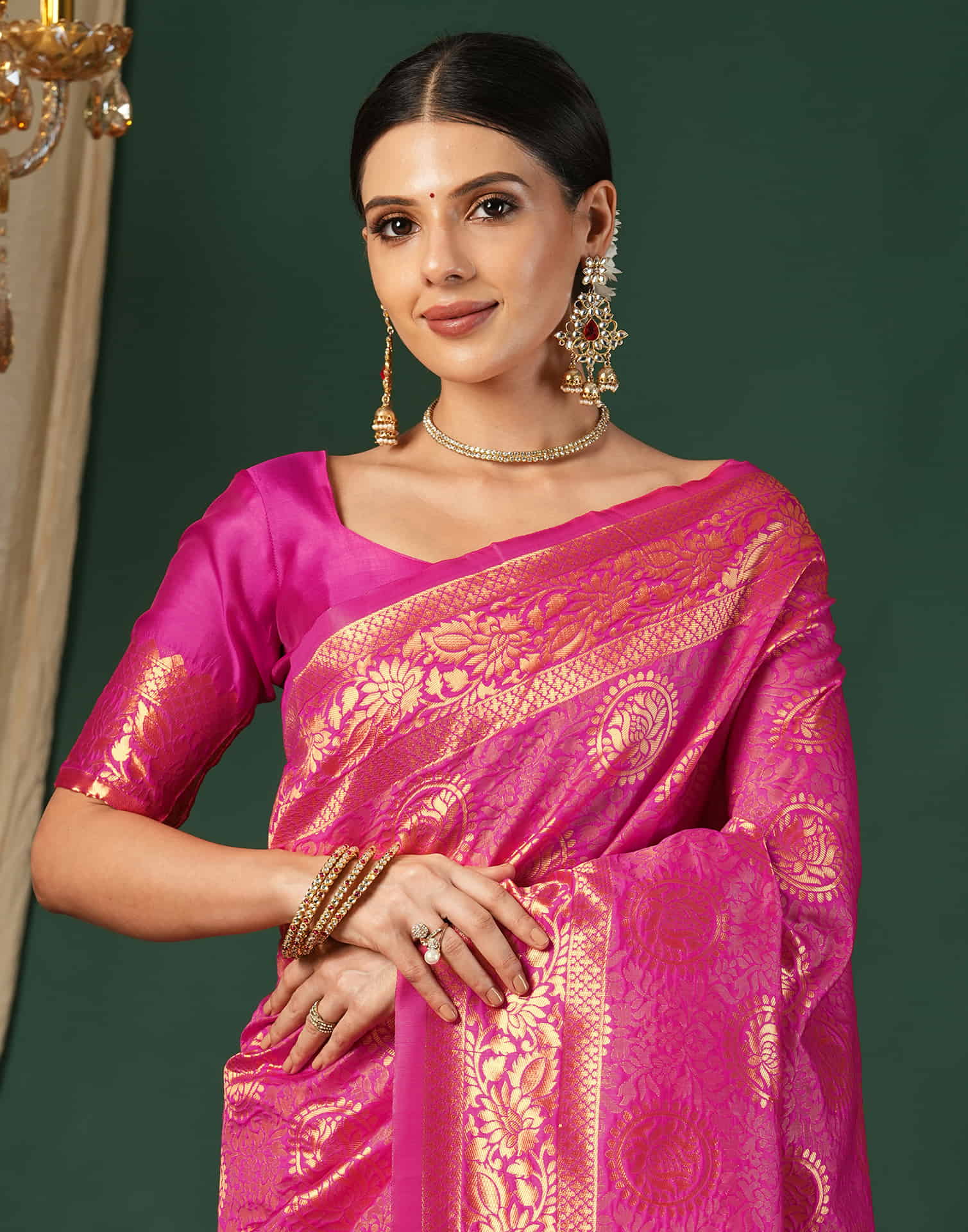 Magenta Silk Blend Woven Banarasi Saree - Image 2