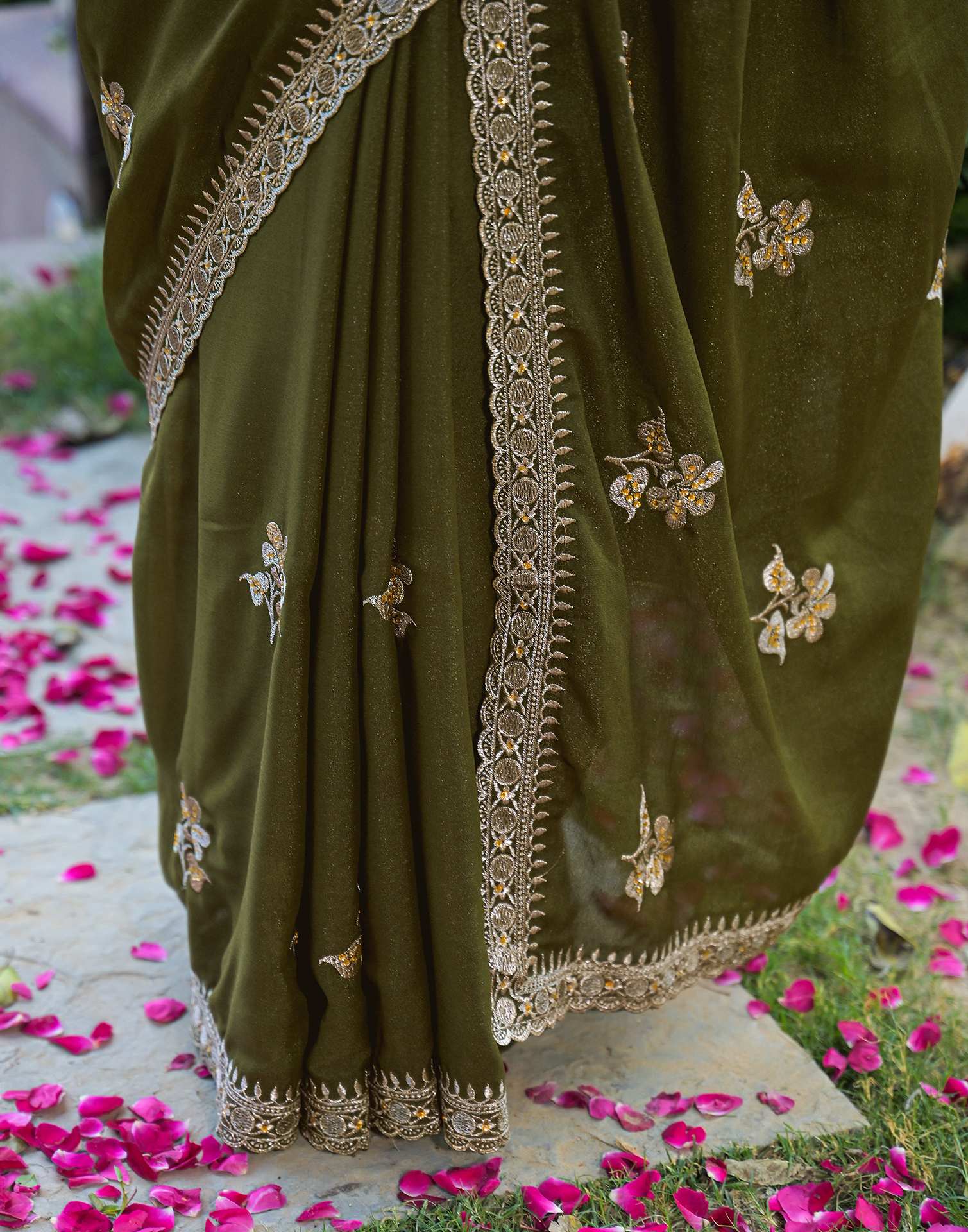 Mahendi Green Shimmer Embroidery Saree - Image 7