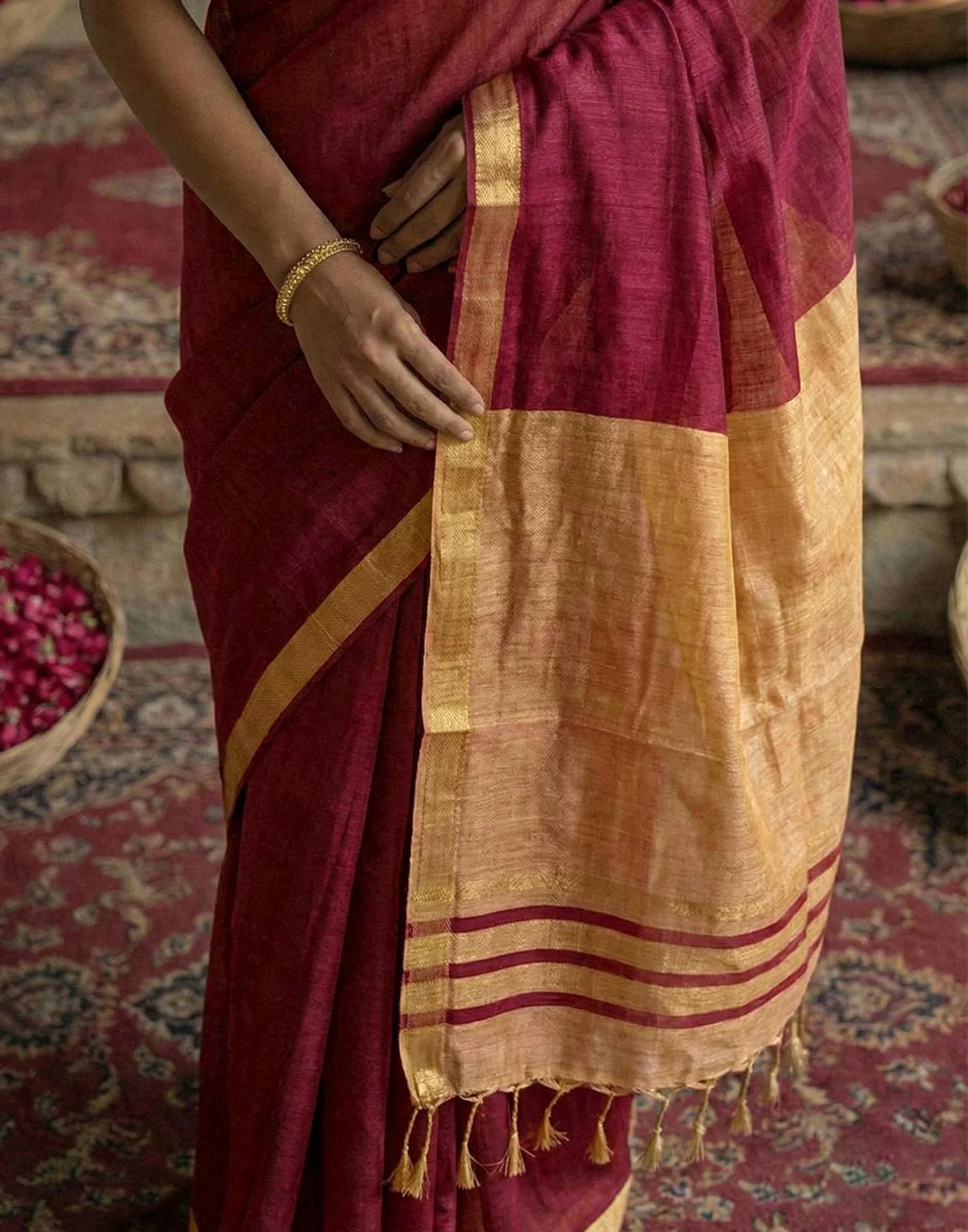 Maroon Chanderi Cotton Zari Border Woven Saree - Image 5