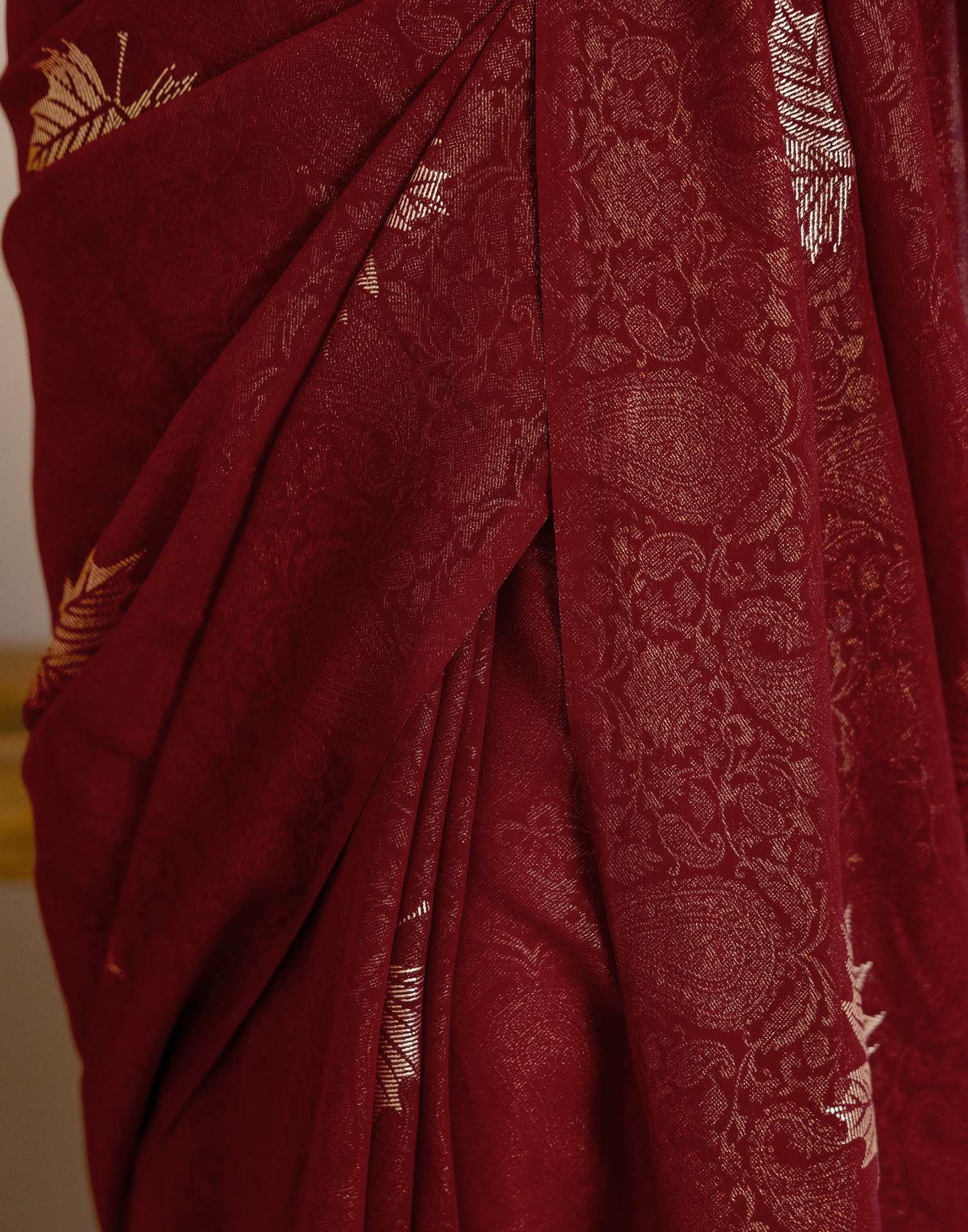 Maroon Georgette Foil Printed Saree - Image 11