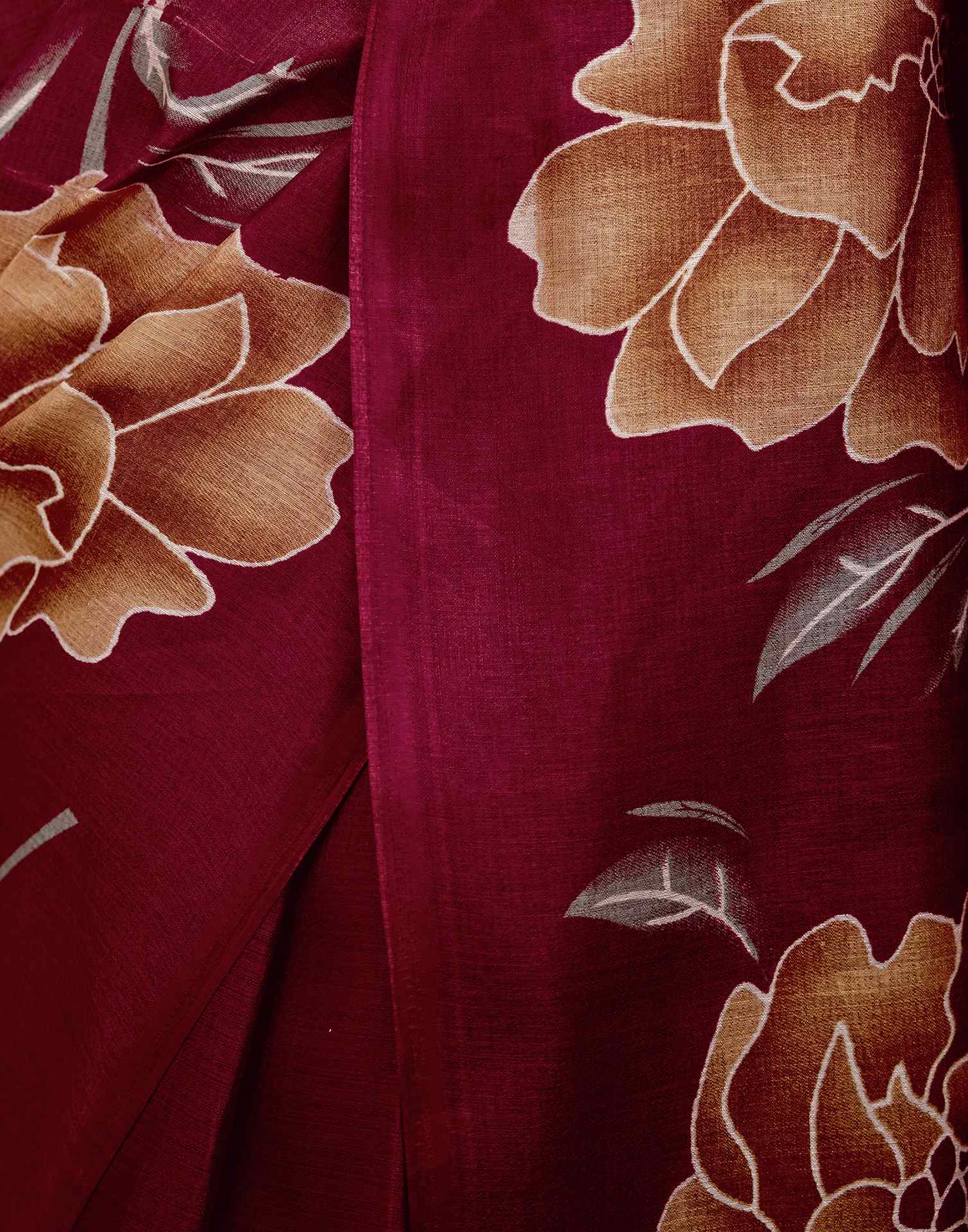 Maroon Khadi Floral Printed Saree - Image 13