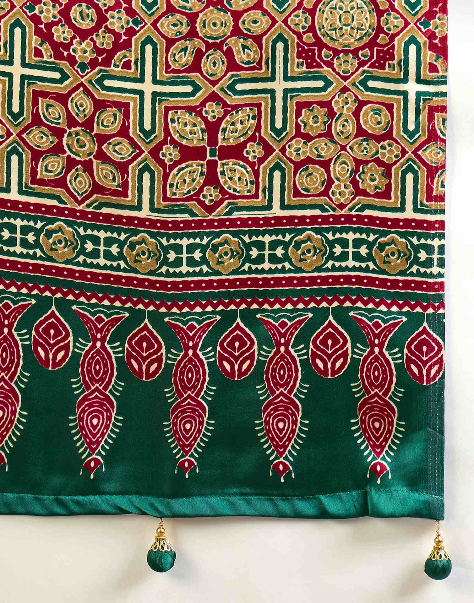 Maroon Satin Printed Saree - Image 9