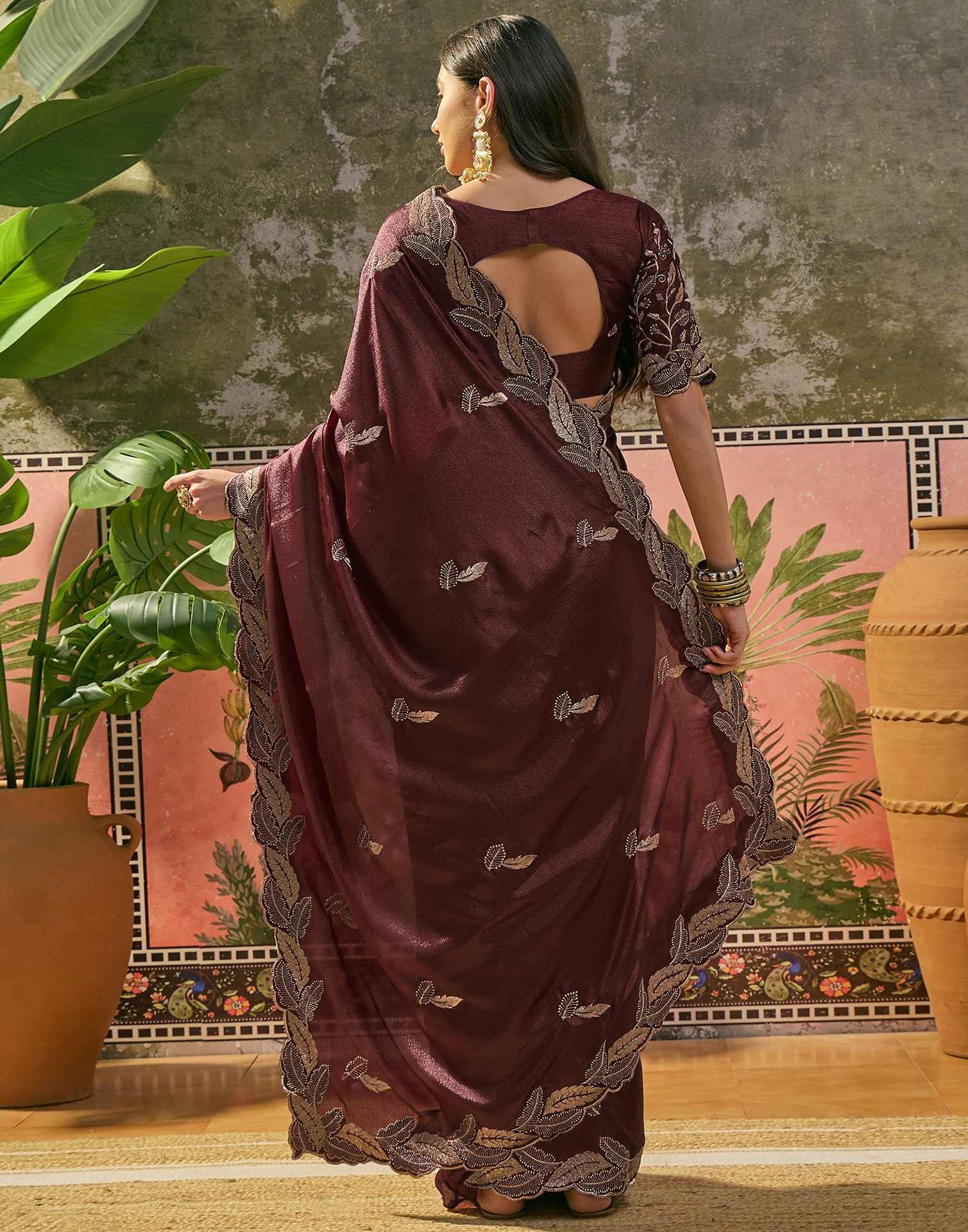 Maroon Shimmer Embroidery Saree - Image 6