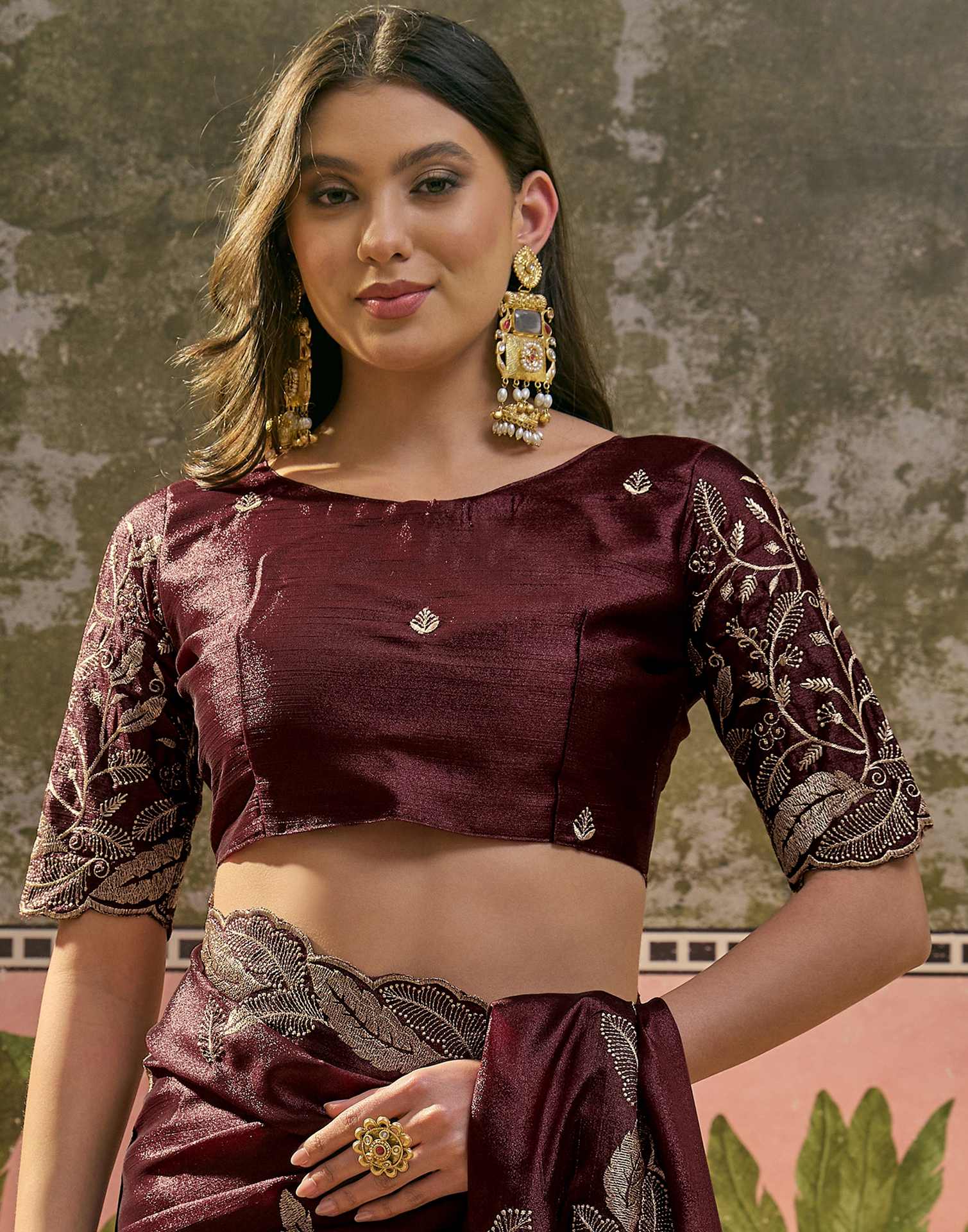 Maroon Shimmer Embroidery Saree - Image 7