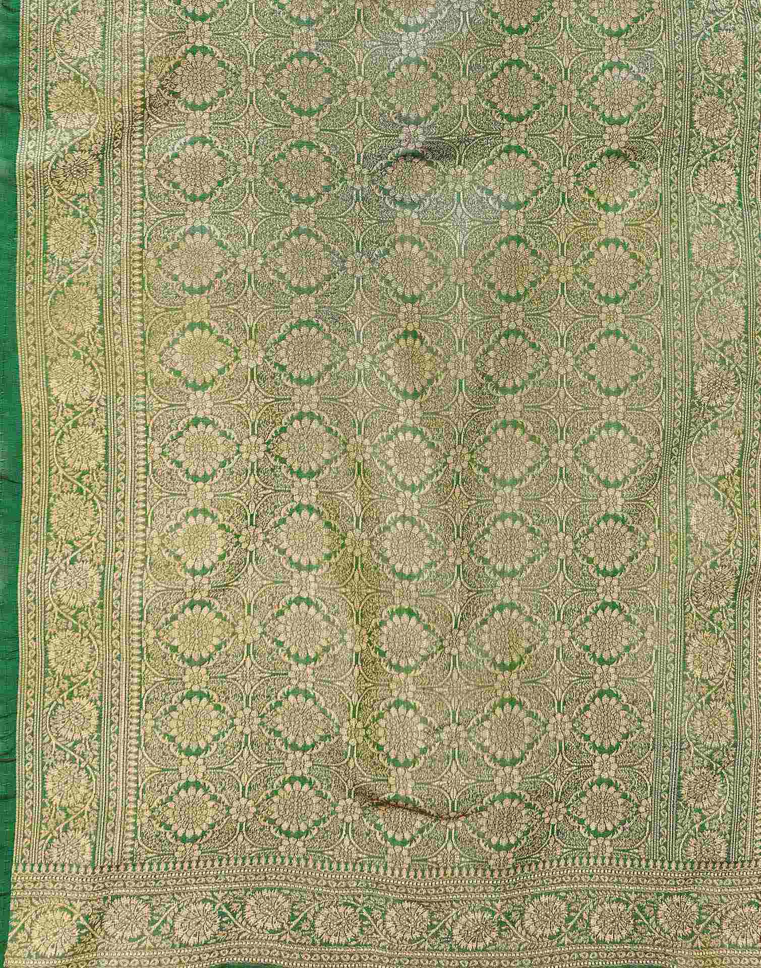 Maroon Shimmer Silk Woven Banarasi Saree - Image 8