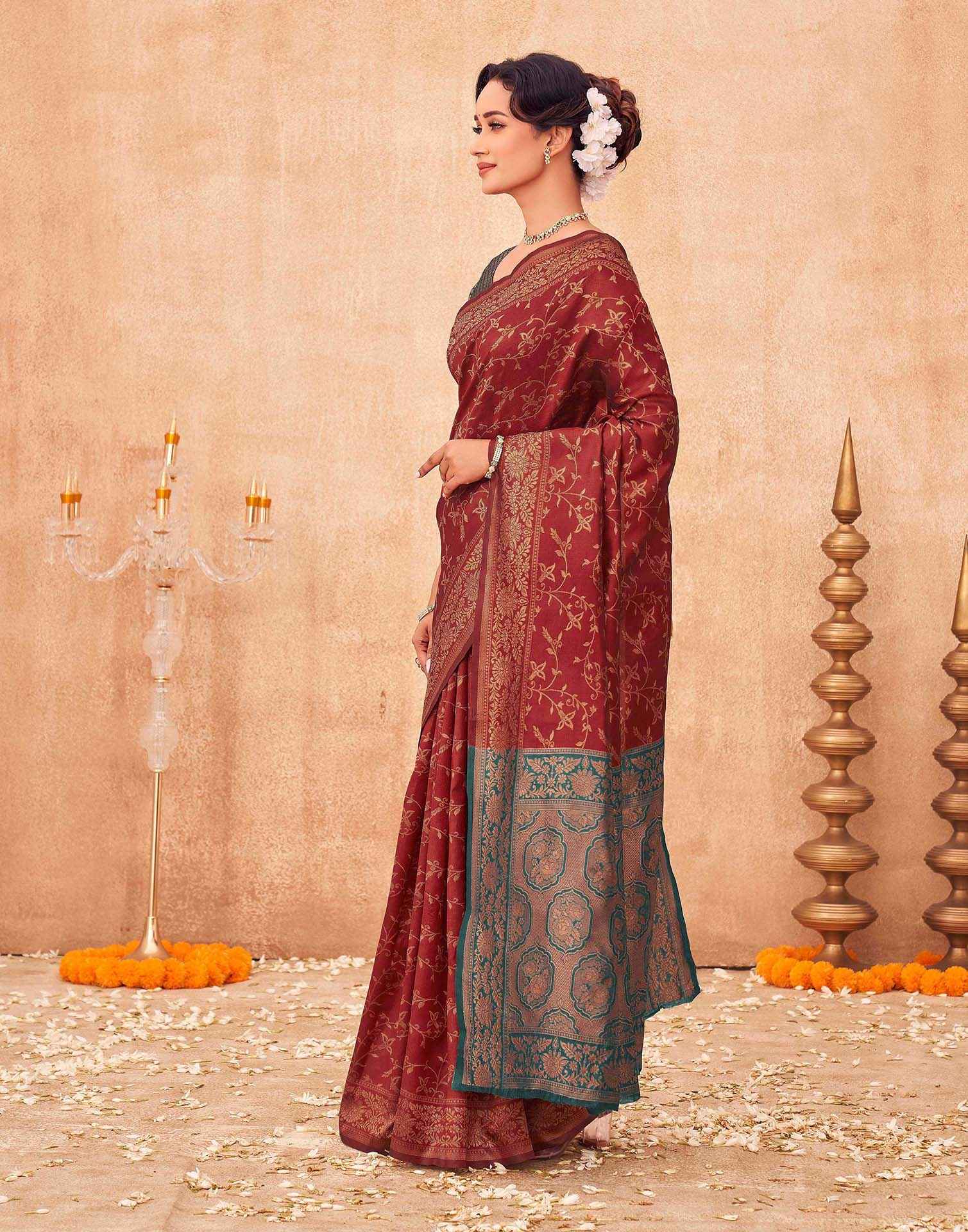 Maroon Shimmer Silk Woven Banarasi Saree - Image 4
