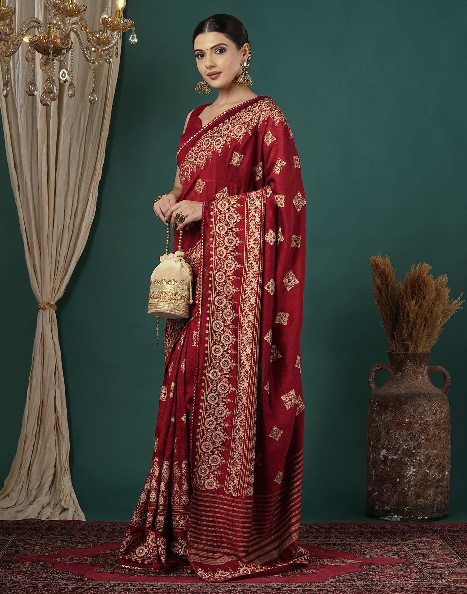 Maroon Silk Foil Printed Saree - Image 4