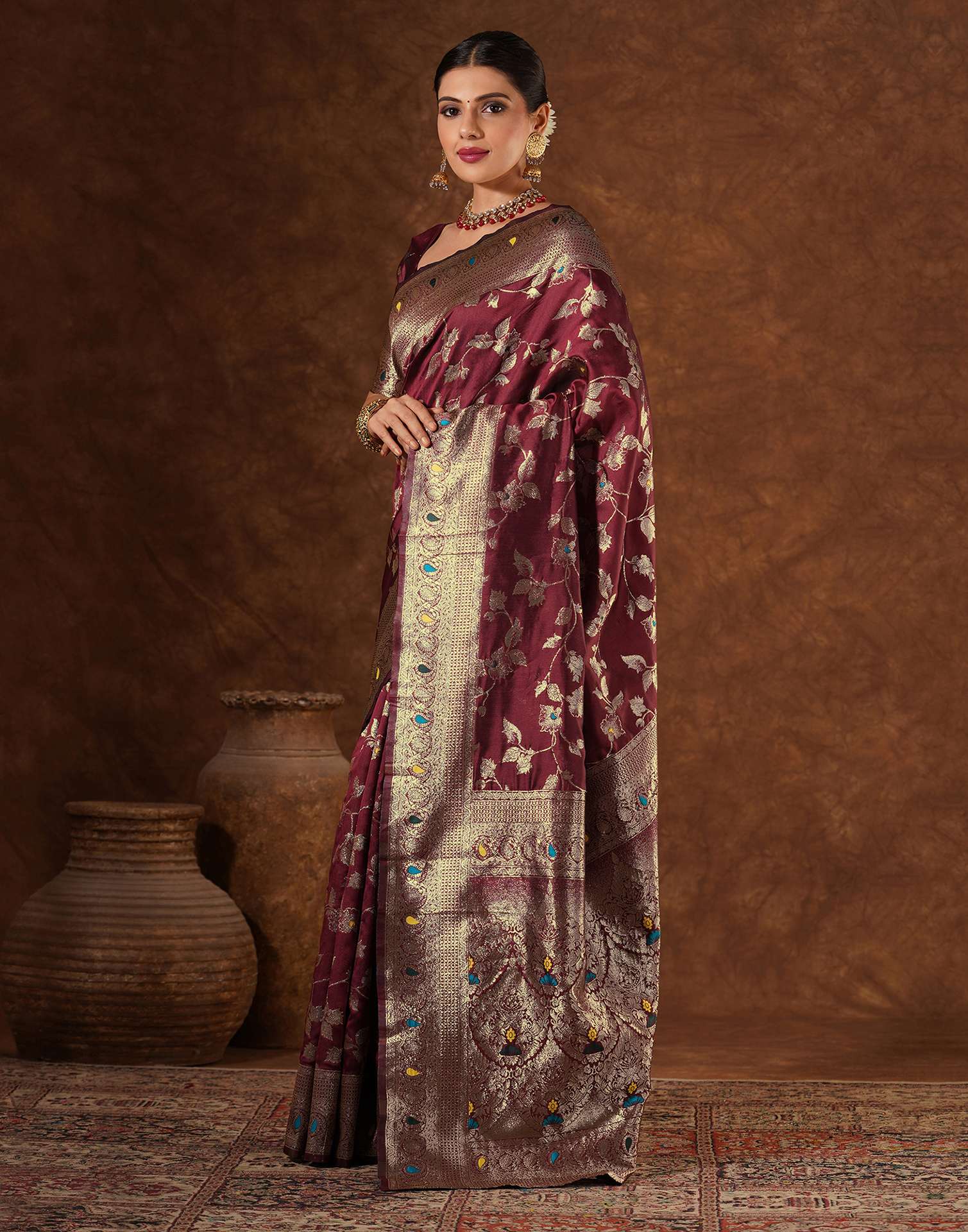 Maroon Silk Woven Banarasi Saree - Image 4