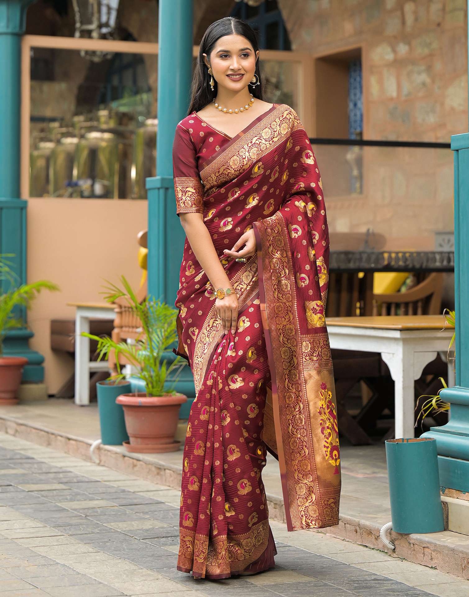 Maroon Silk Woven Banarasi Saree - Image 5