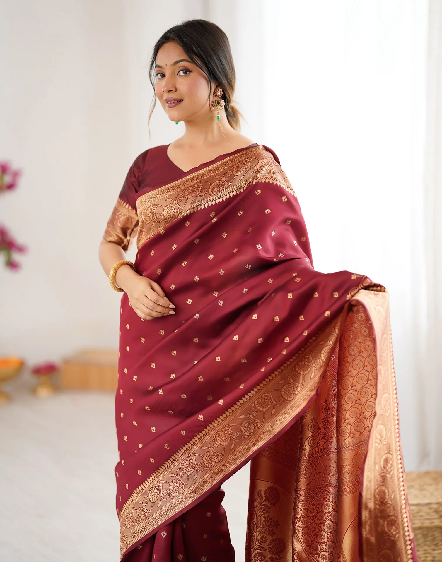 Maroon Silk Woven Banarasi Saree - Image 10