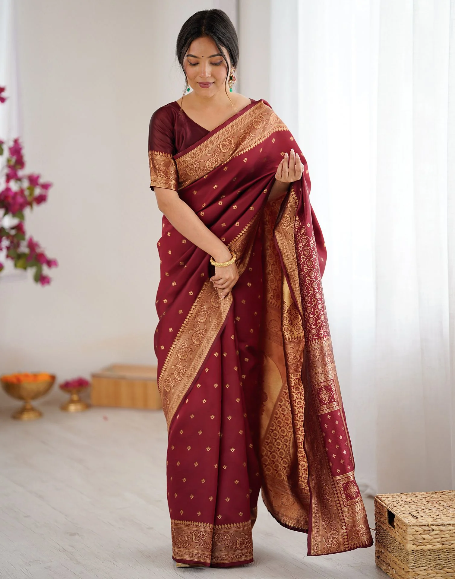 Maroon Silk Woven Banarasi Saree - Image 9