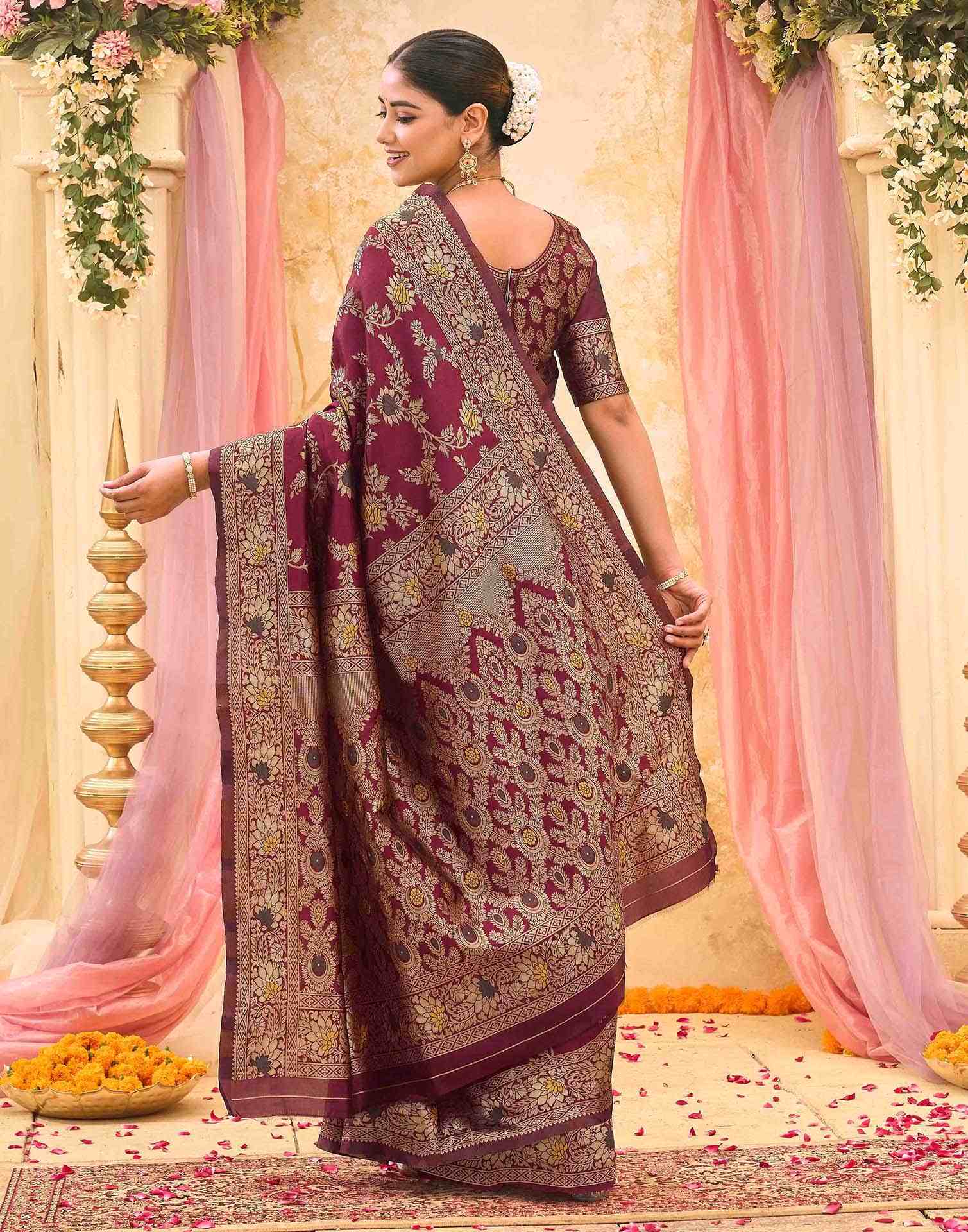 Maroon Silk Woven Banarasi Saree - Image 4