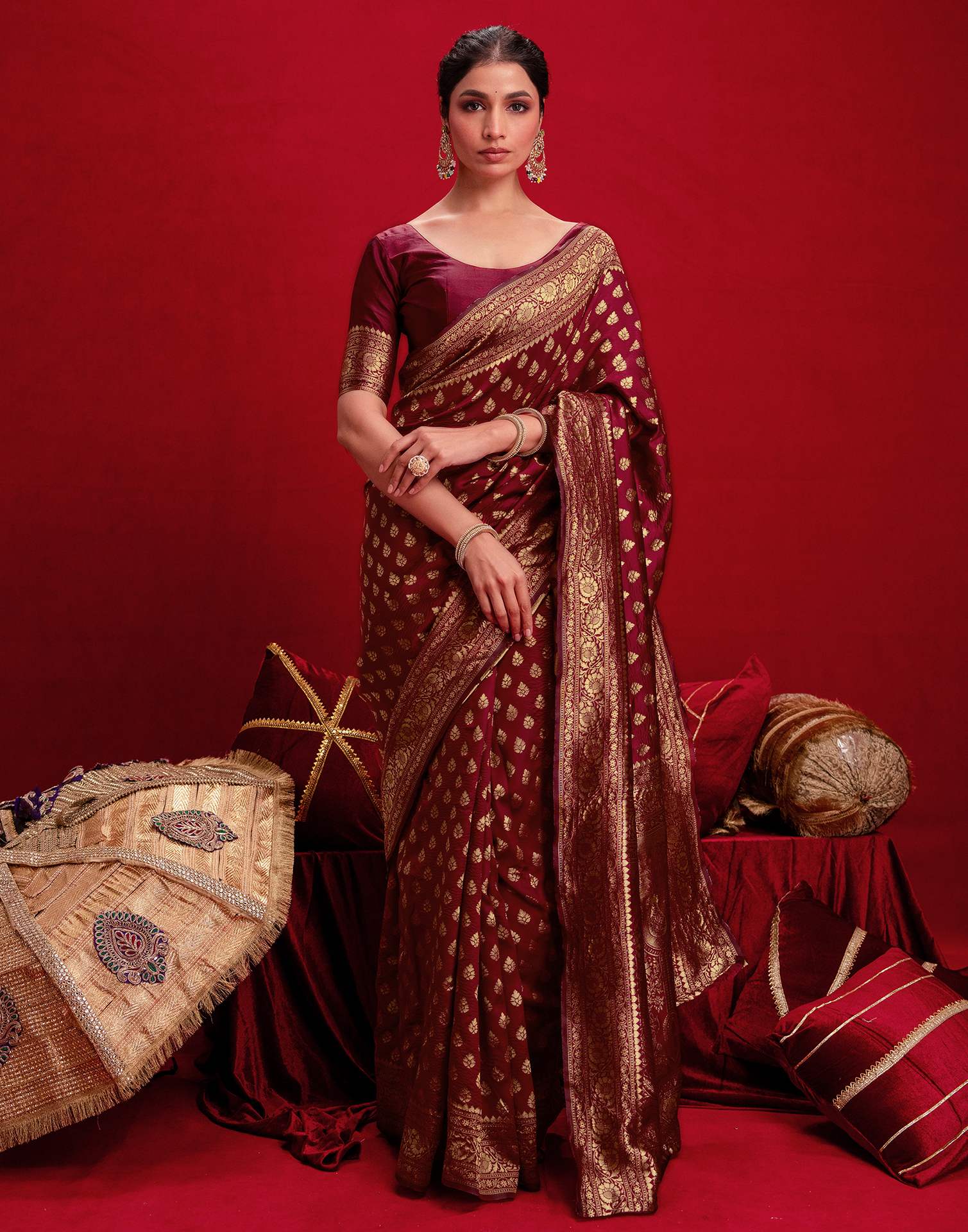 Maroon Silk Woven Banarasi Saree - Image 2