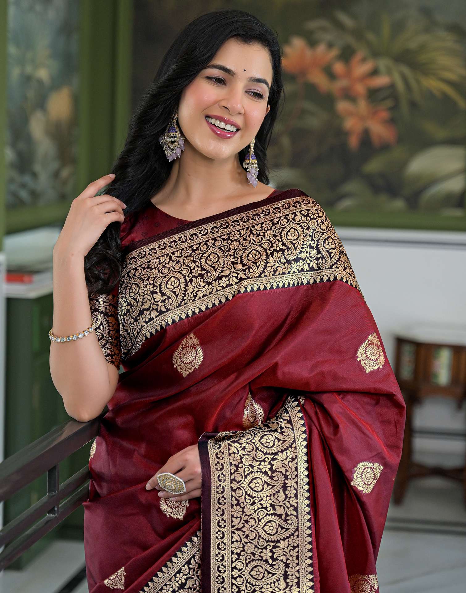 Maroon Silk Woven Banarasi Saree - Image 2