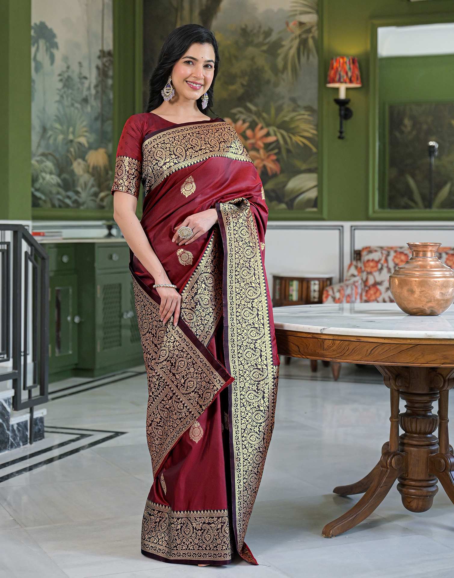 Maroon Silk Woven Banarasi Saree - Image 6