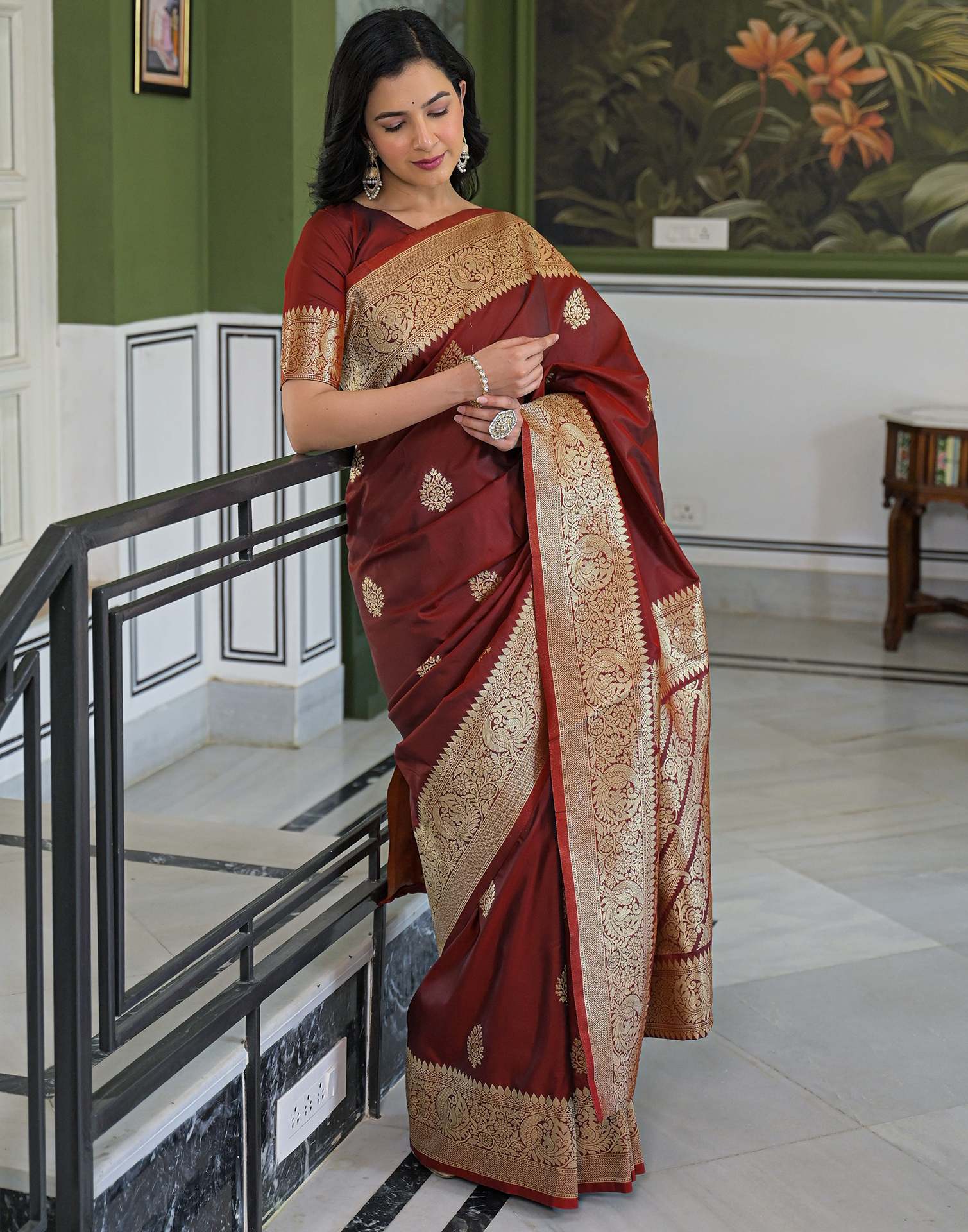 Maroon Silk Woven Banarasi Saree - Image 8