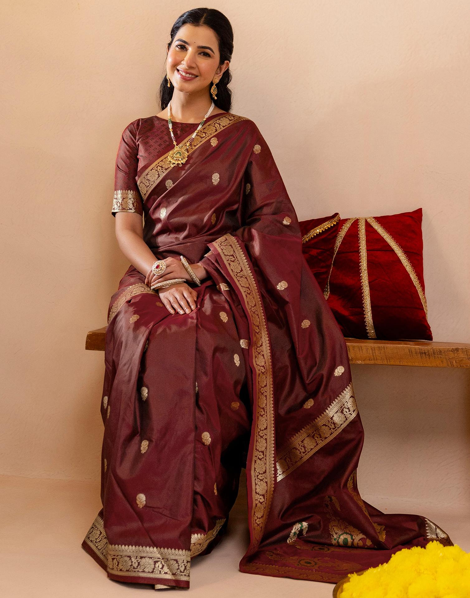 Maroon Silk Woven Banarasi Saree - Image 8