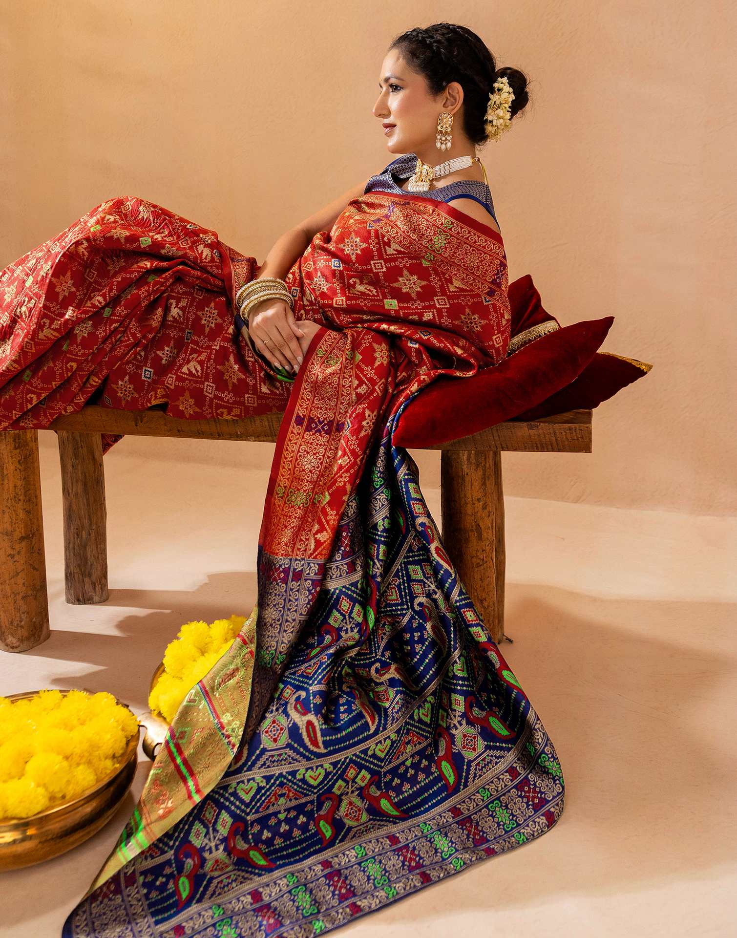 Maroon Silk Woven Patola Saree - Image 6