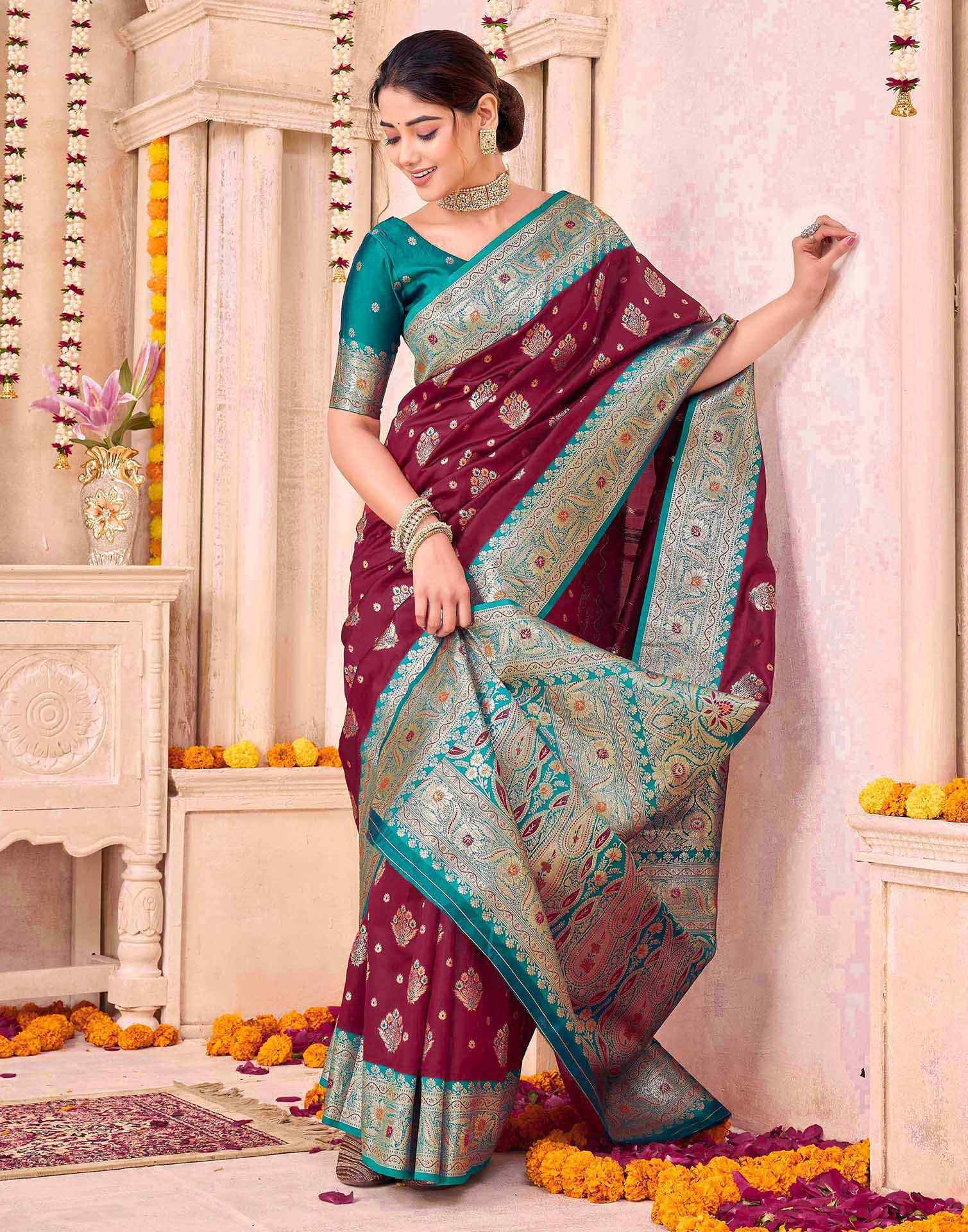 Maroon Silk Woven Saree - Image 5