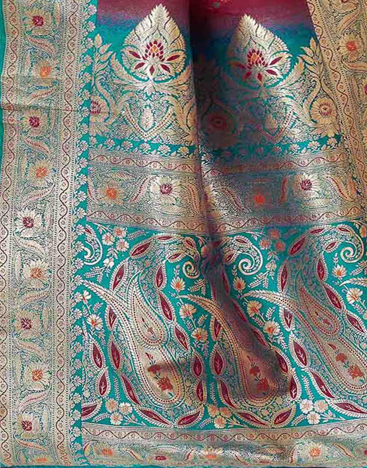 Maroon Silk Woven Saree - Image 7