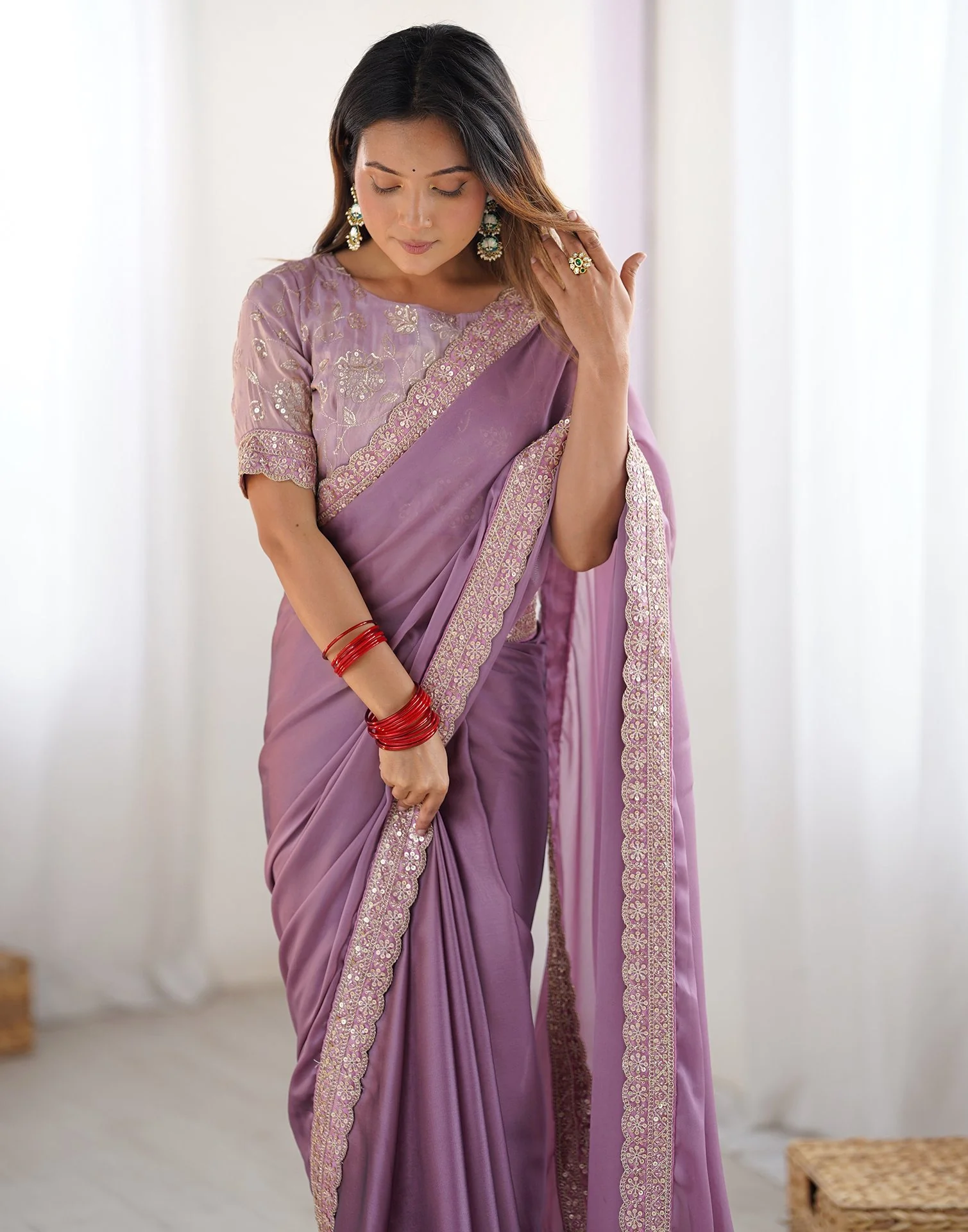 Mauve Georgette Lace Saree - Image 2