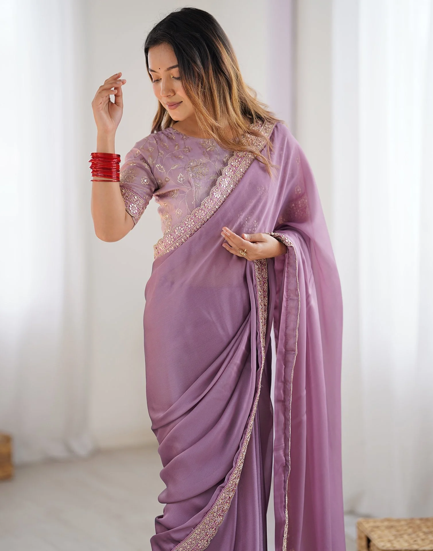 Mauve Georgette Lace Saree - Image 7