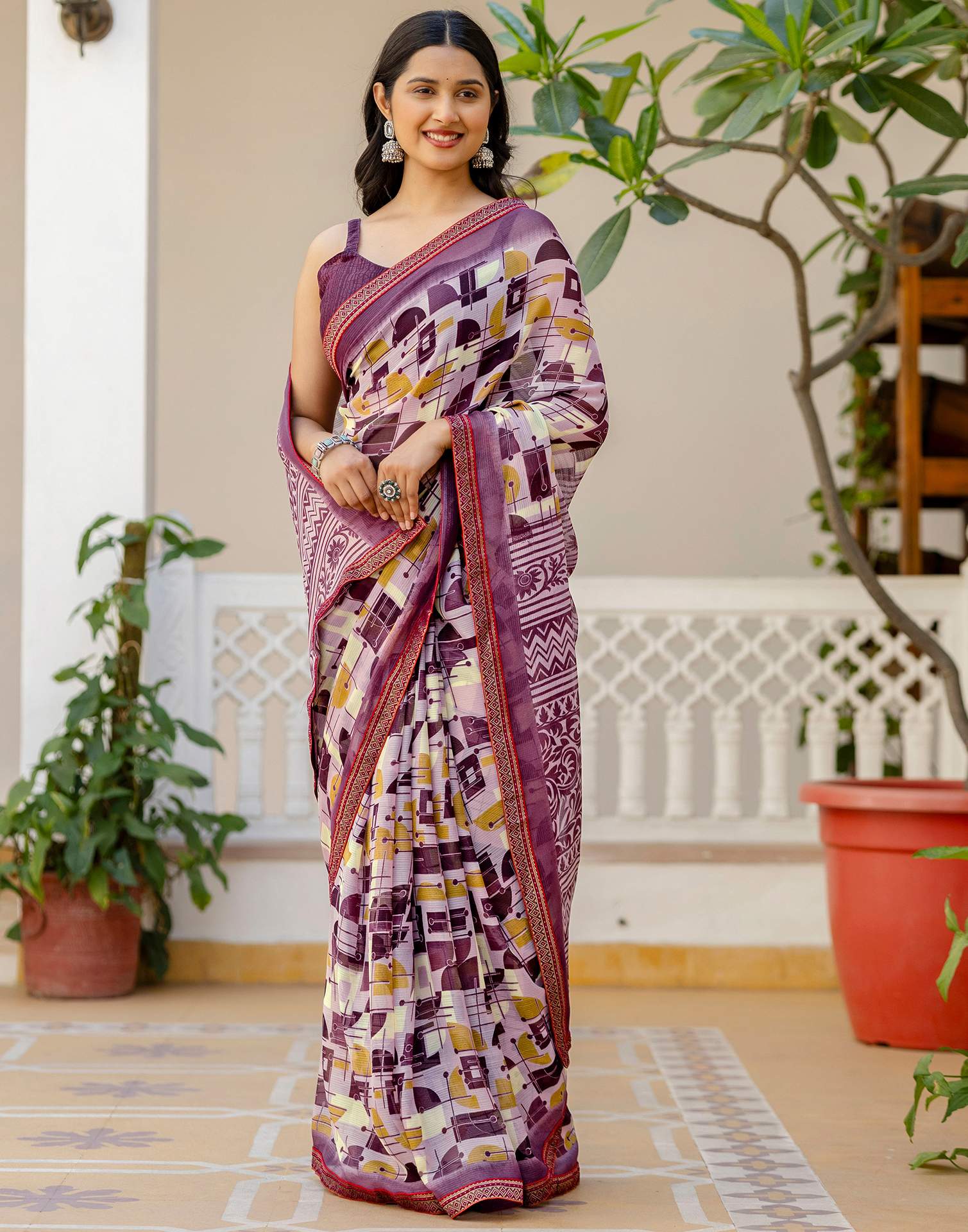Mauve Georgette Printed Lace Saree - Image 4