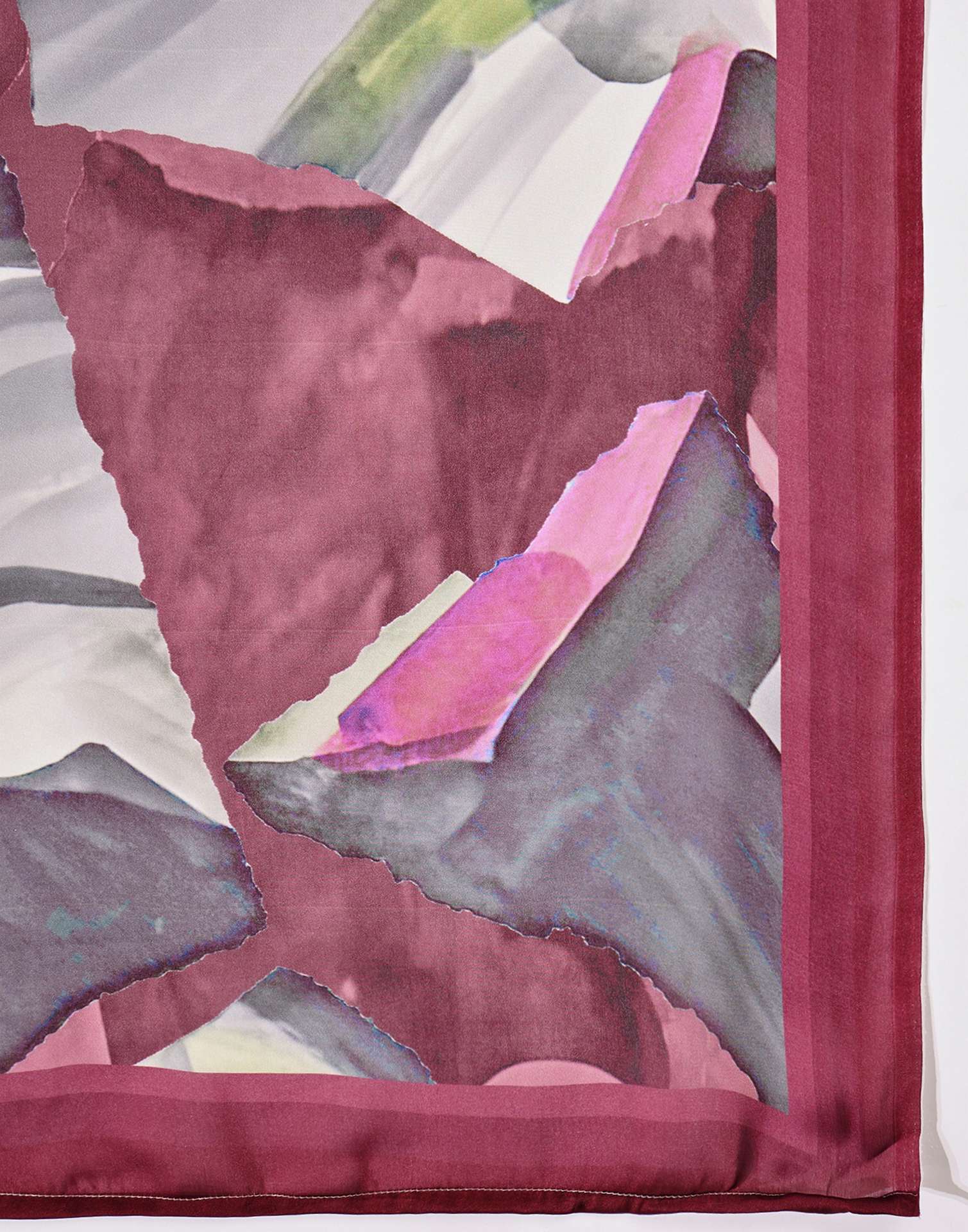 Mauve Satin Printed Saree - Image 9