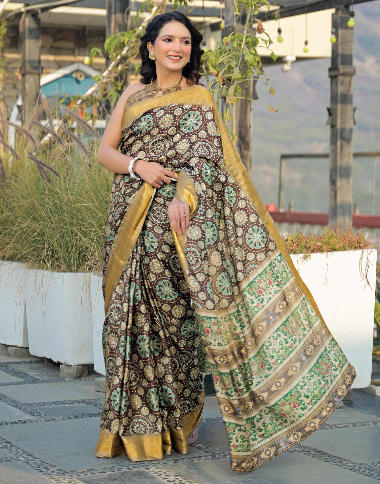 Mauve Silk Woven Printed Saree - Image 4