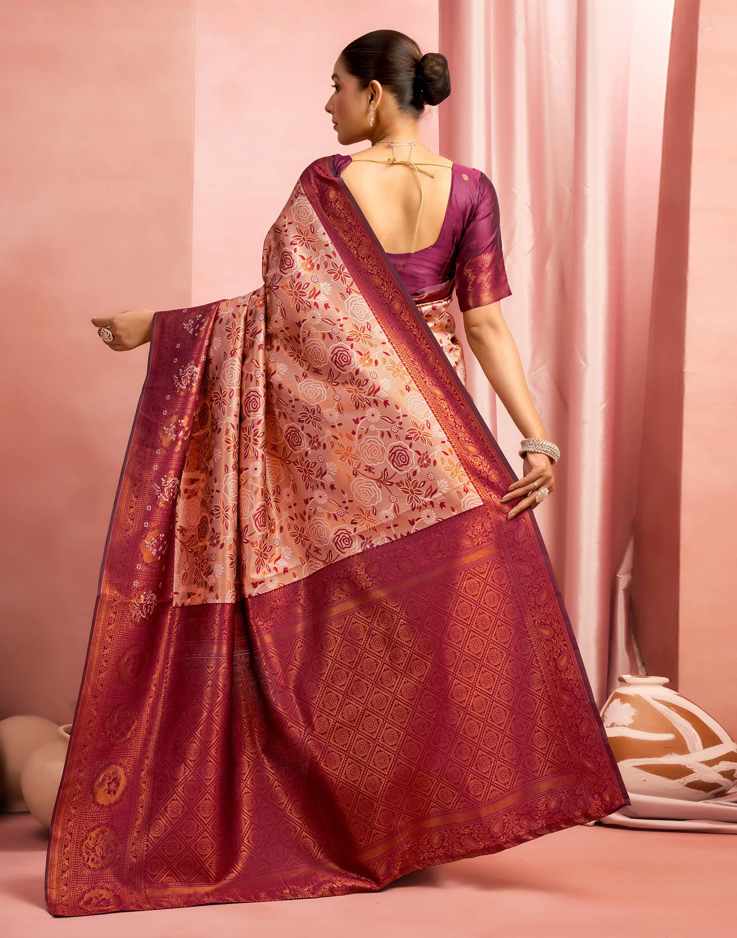 Mauve Silk Woven Kanjivaram Saree - Image 6