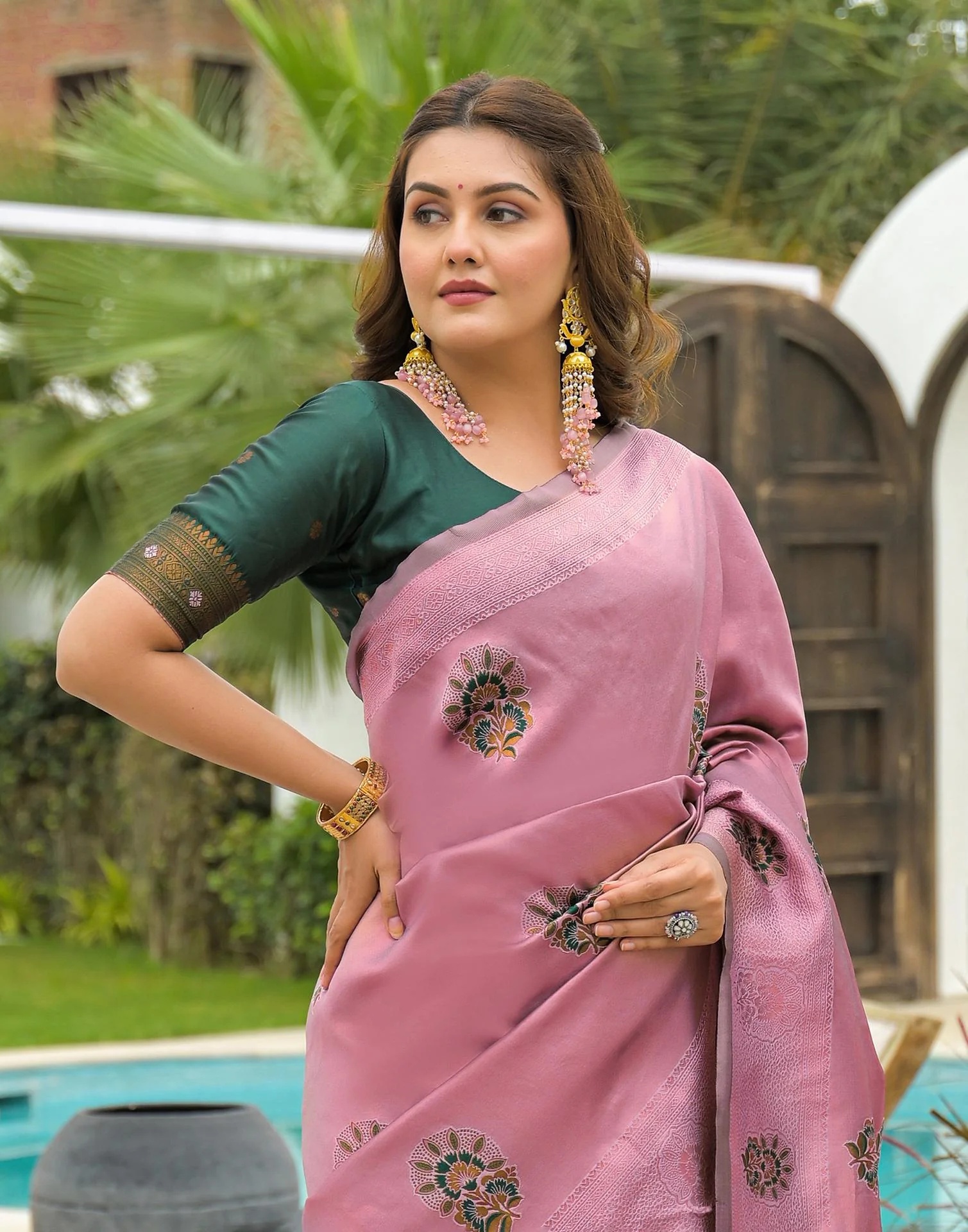 Mauve Silk Woven Saree - Image 4