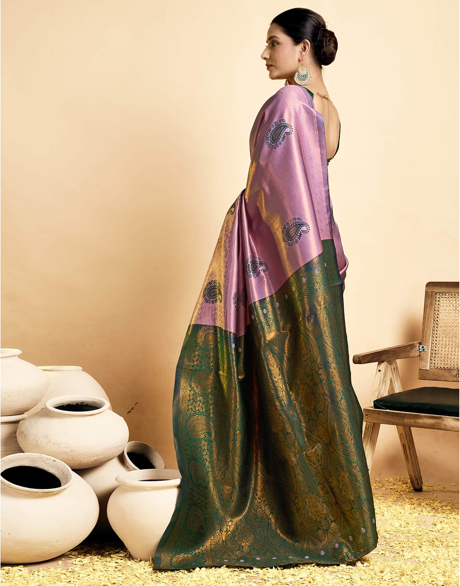 Mauve Silk Woven Banarasi Saree - Image 6