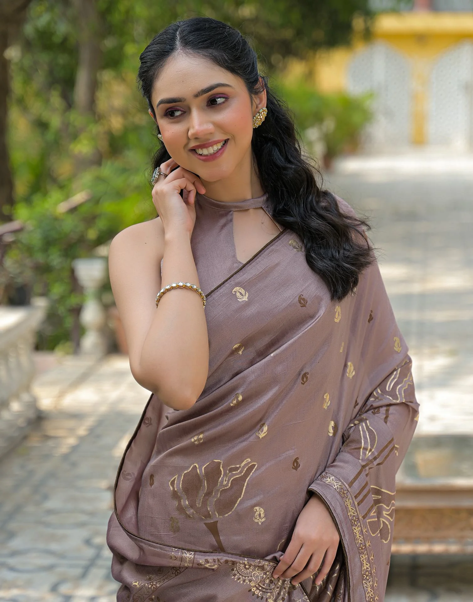 Mauve Vichitra Silk Foil Printed Saree - Image 2