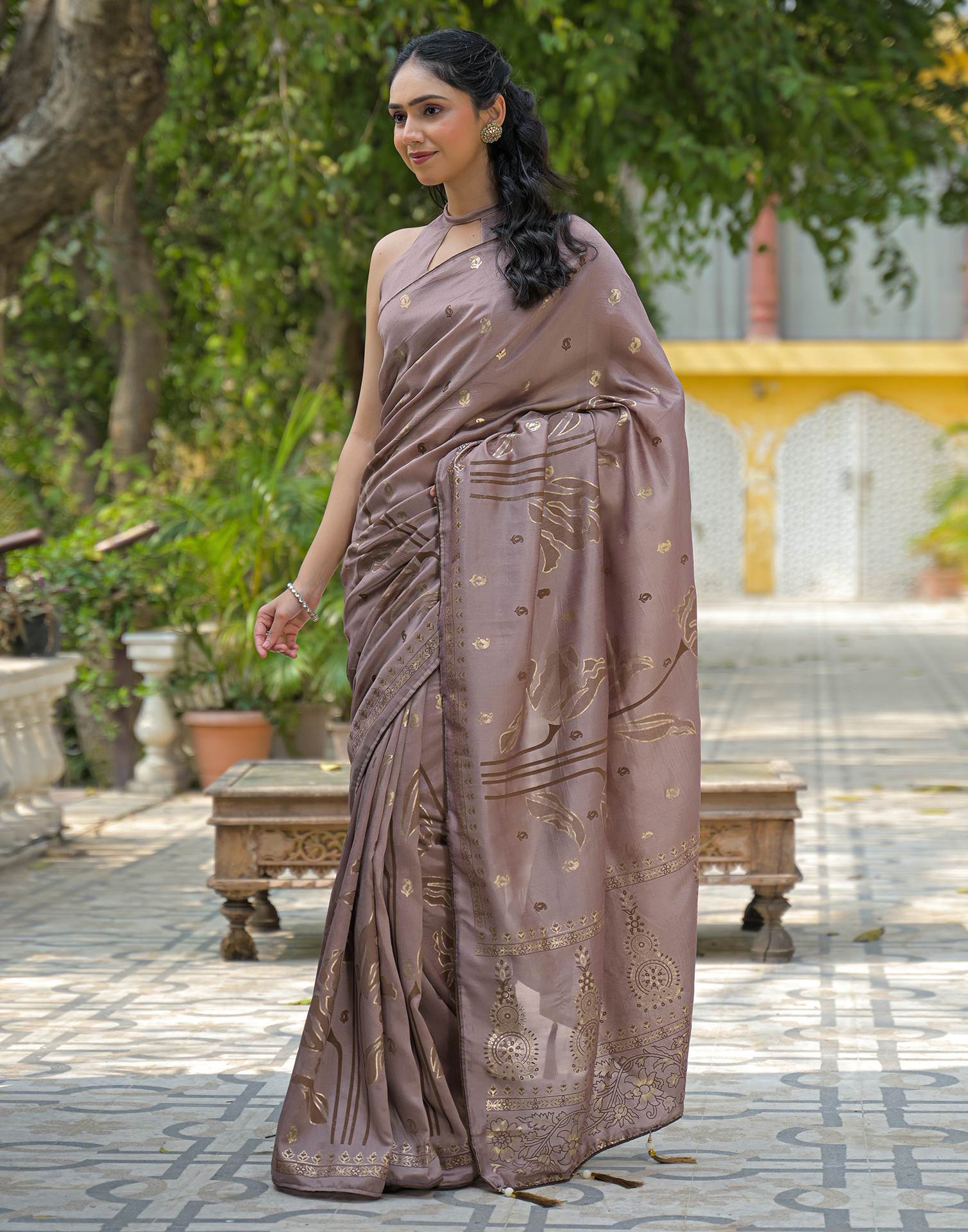 Mauve Vichitra Silk Foil Printed Saree - Image 5