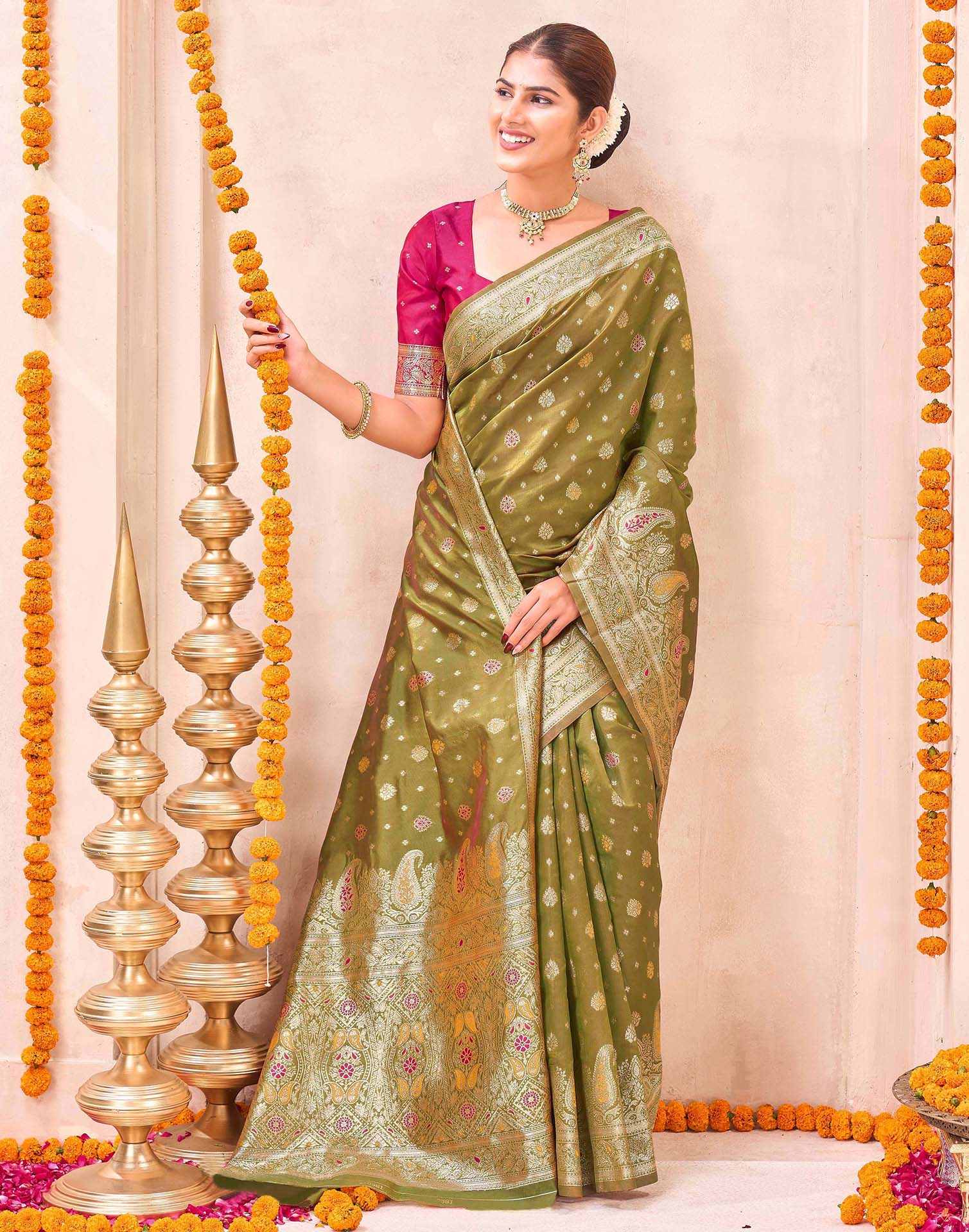 Mehandi Green Silk Woven Banarasi Saree - Image 5