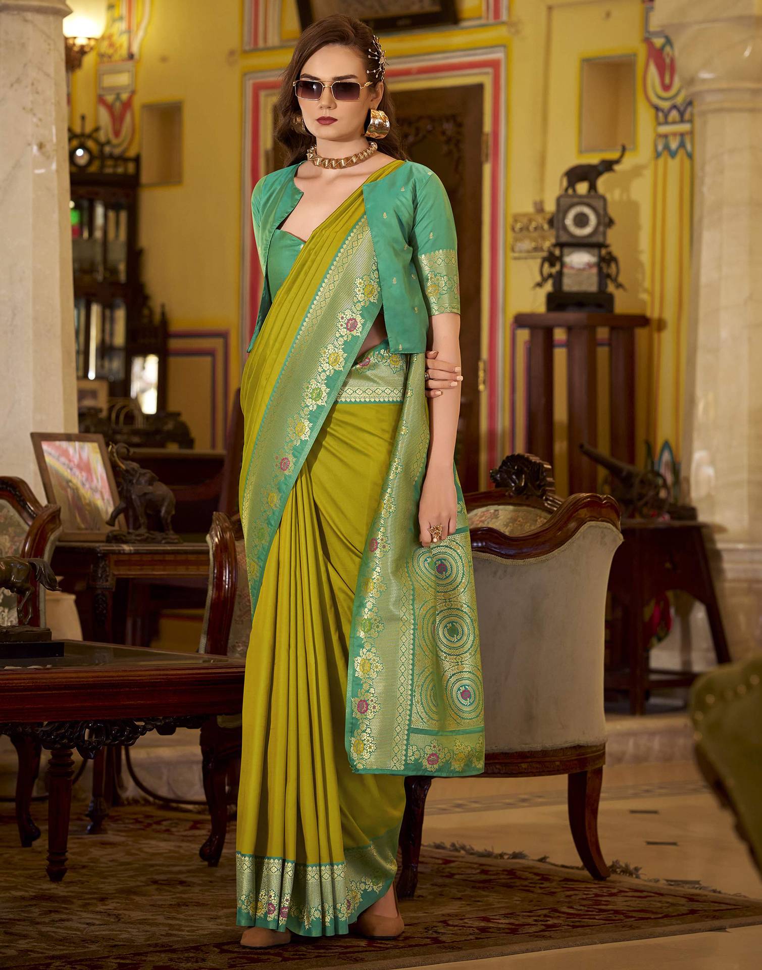 Mehandi Green Silk Woven Saree - Image 2