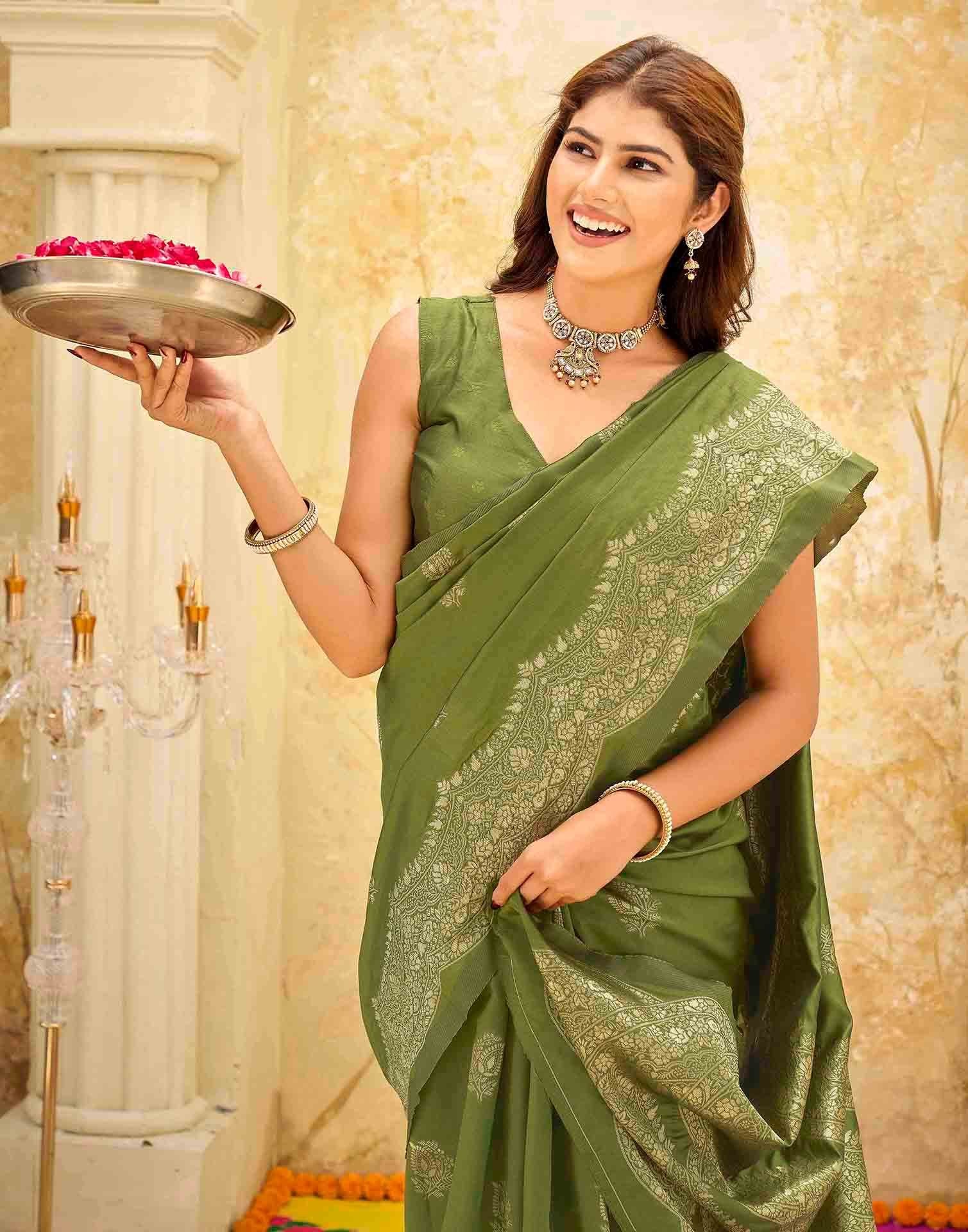 Mehndi Green Silk Woven Banarasi Saree - Image 2