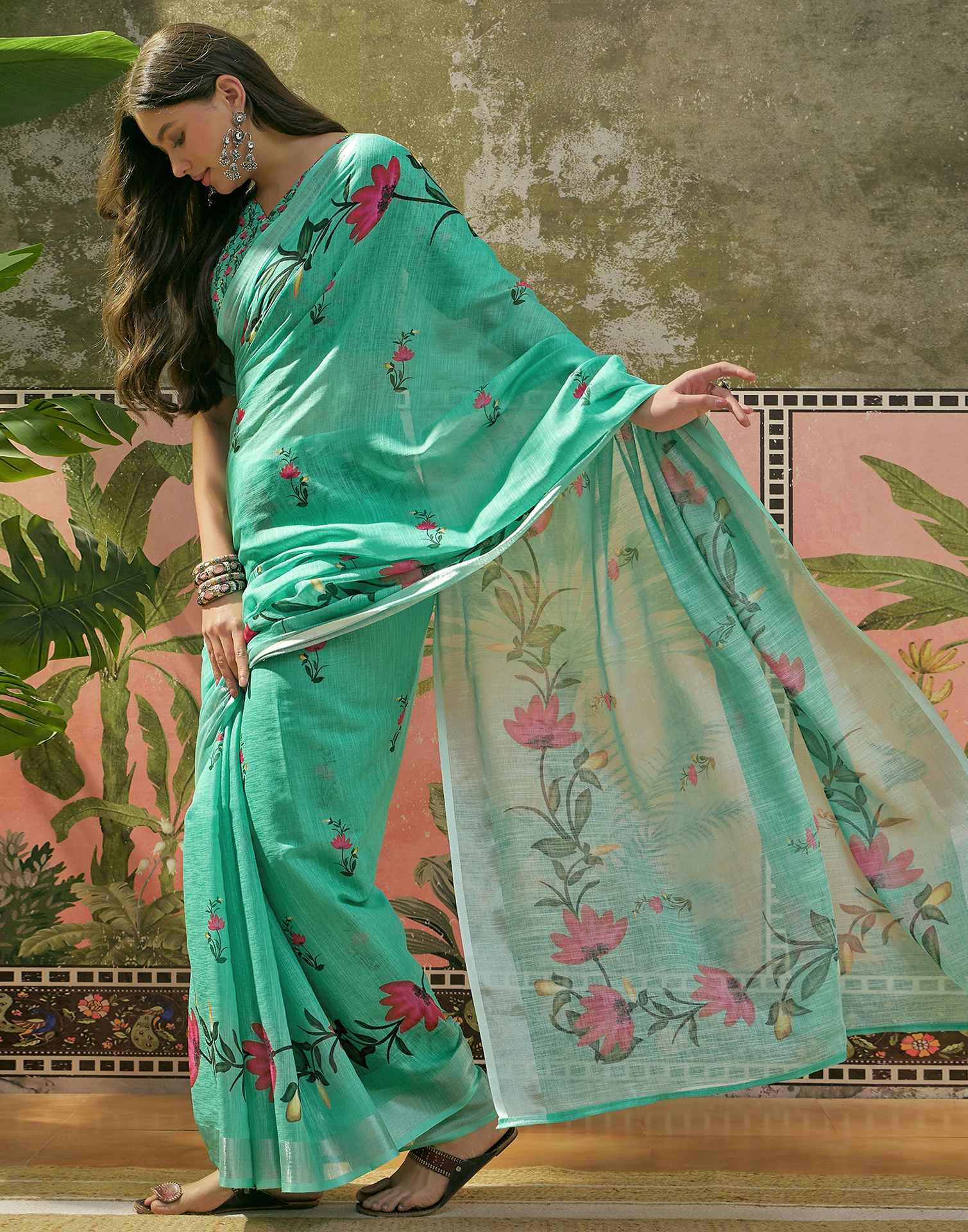 Mint Green Linen Floral Printed Saree - Image 5