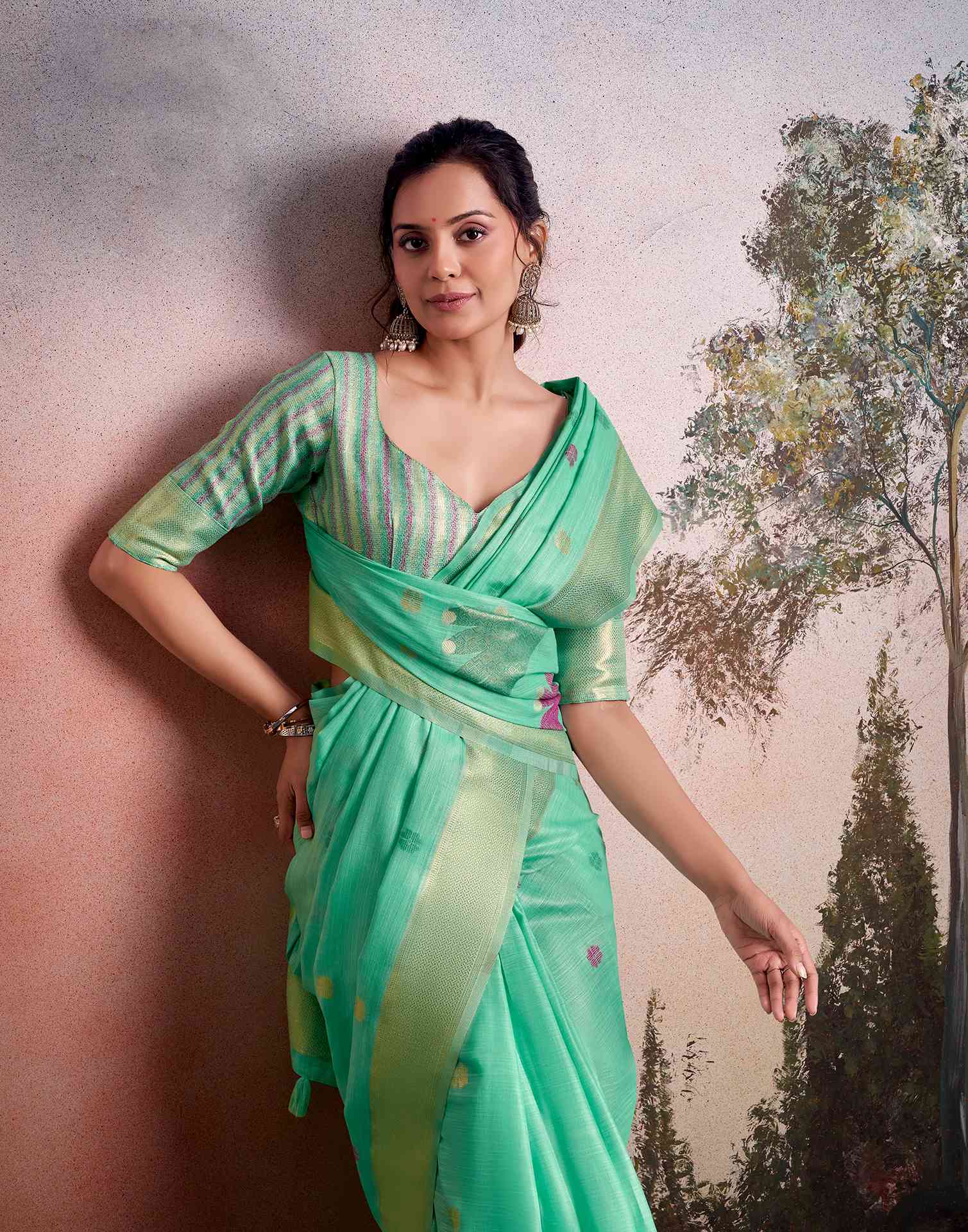 Mint Green Linen Silk Woven Printed Saree - Image 4